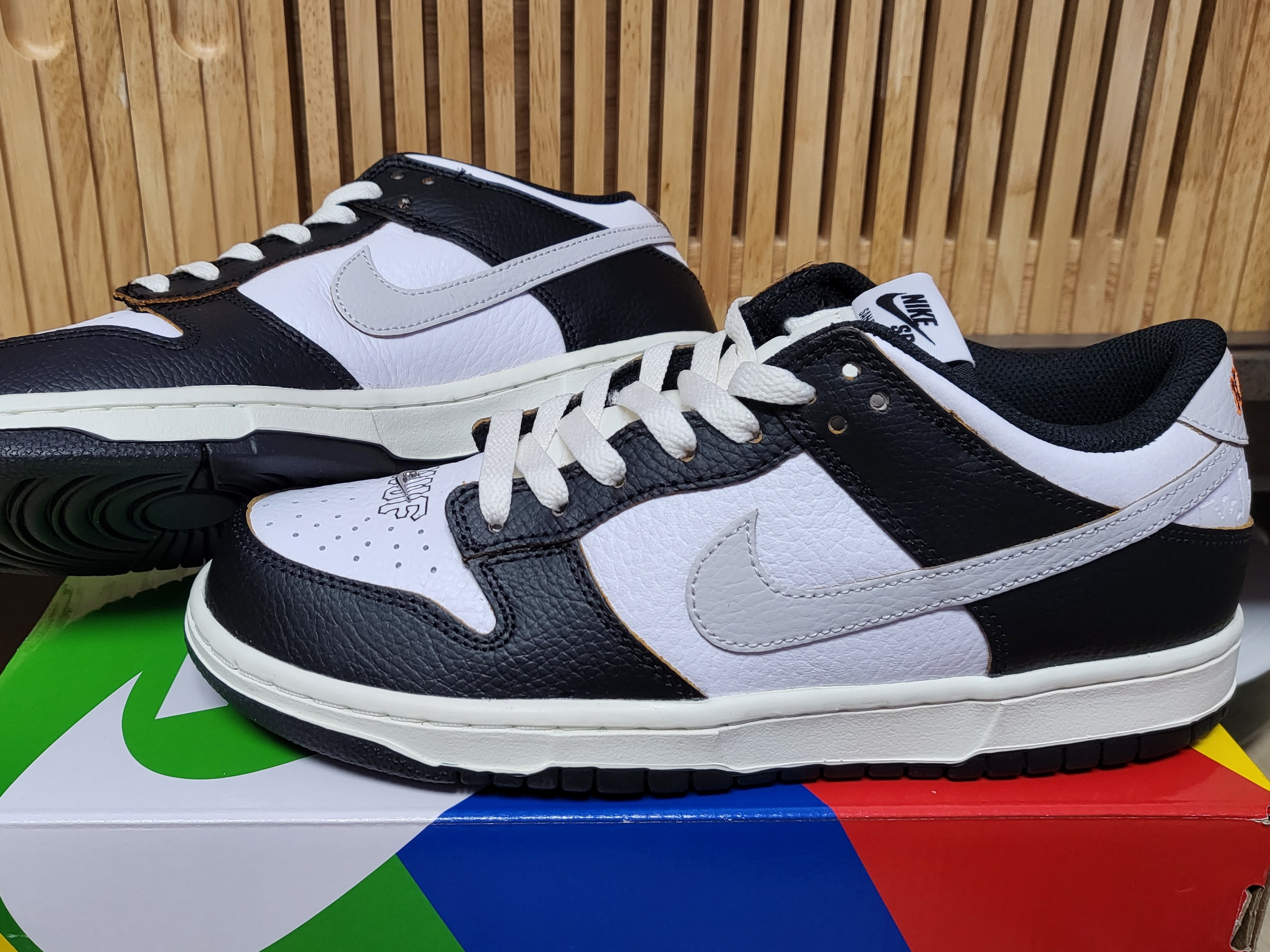 Nike x HUF SB Dunk Low San Francisco 착용 스타일 - 3