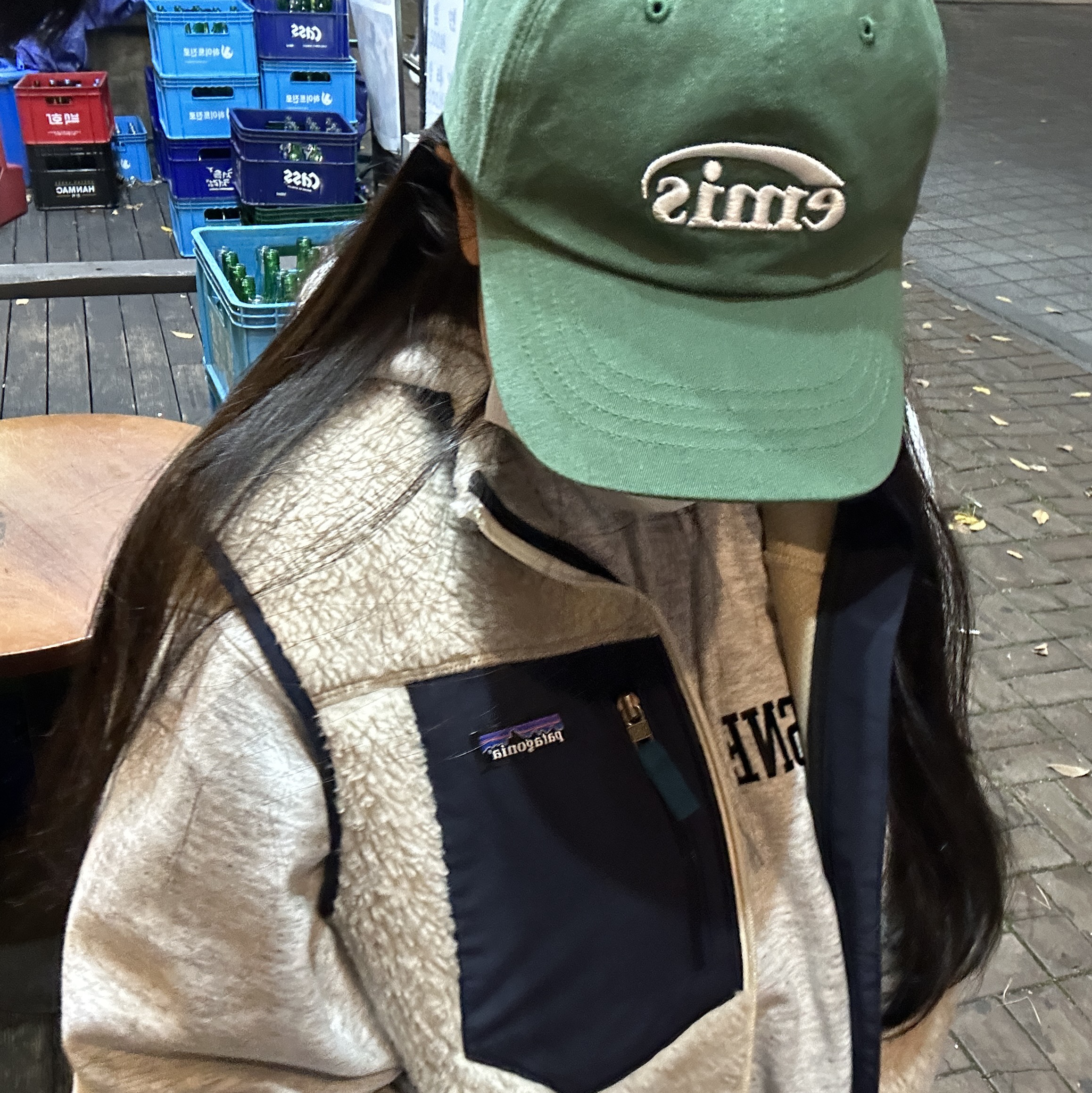 Patagonia Classic Retro-X Vest Natural 착용 스타일