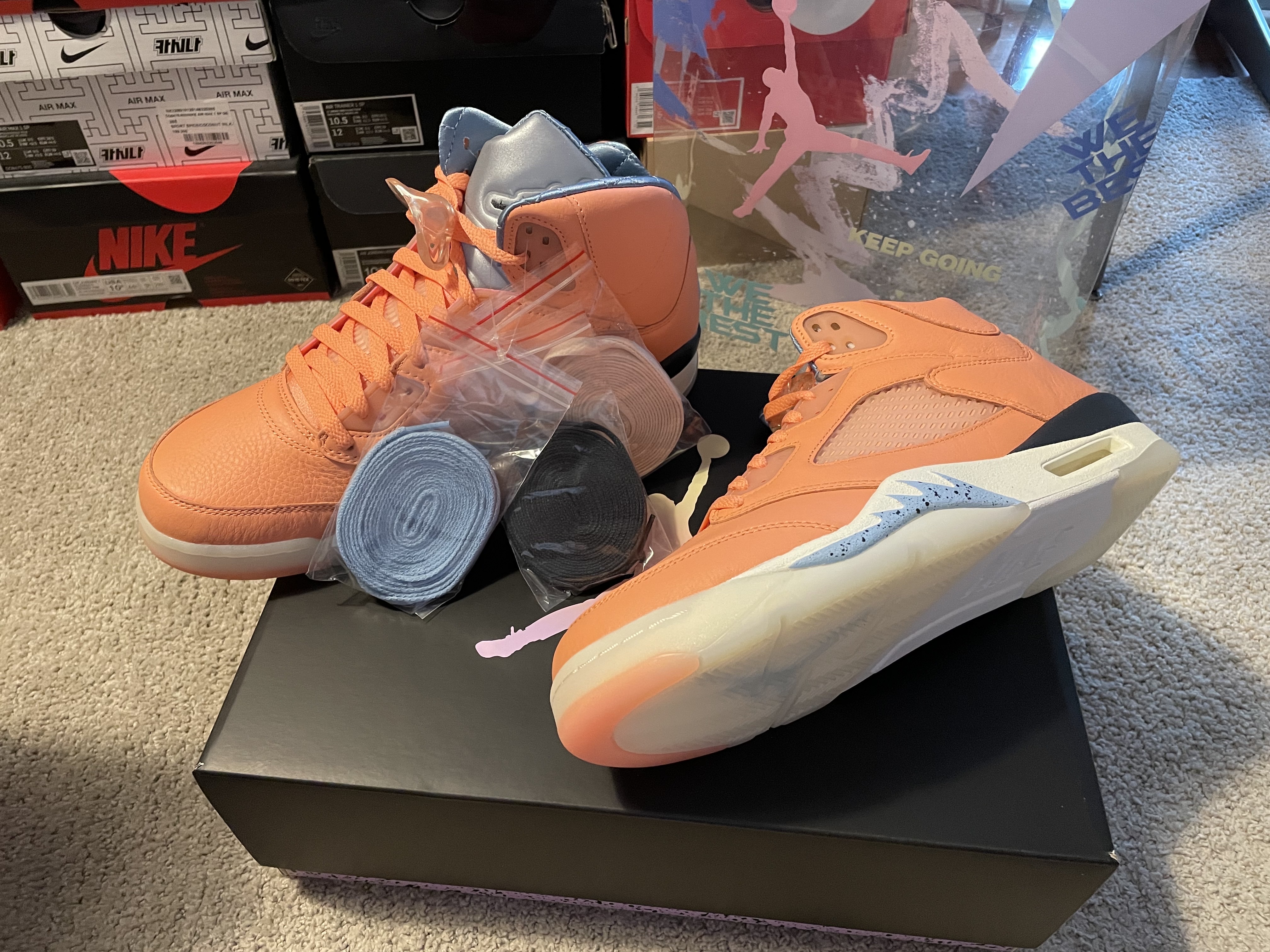 Jordan 5 x DJ Khaled Retro SP Crimsson Bliss 착용 스타일 - 2