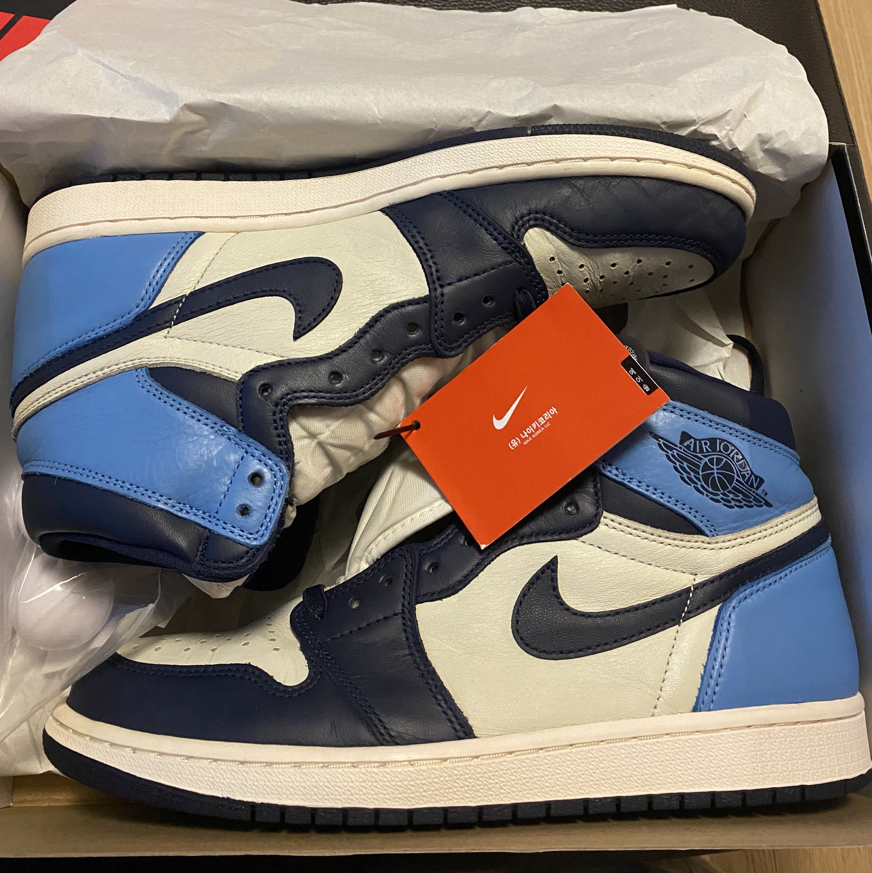 Jordan 1 Retro High Obsidian UNC 착용 스타일