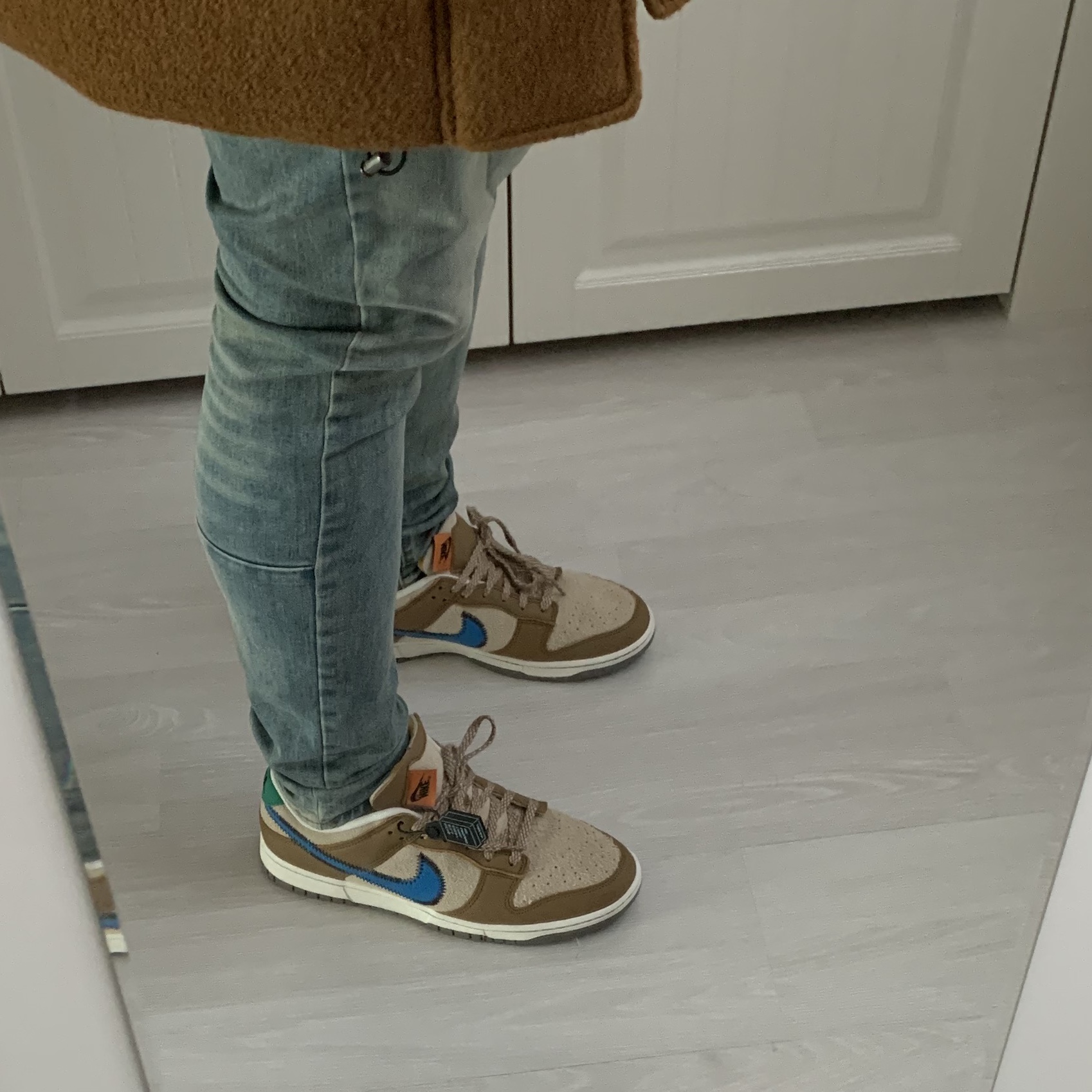 Nike x Size? Dunk Low Dark Driftwood Photo Blue 착용 스타일 - 3