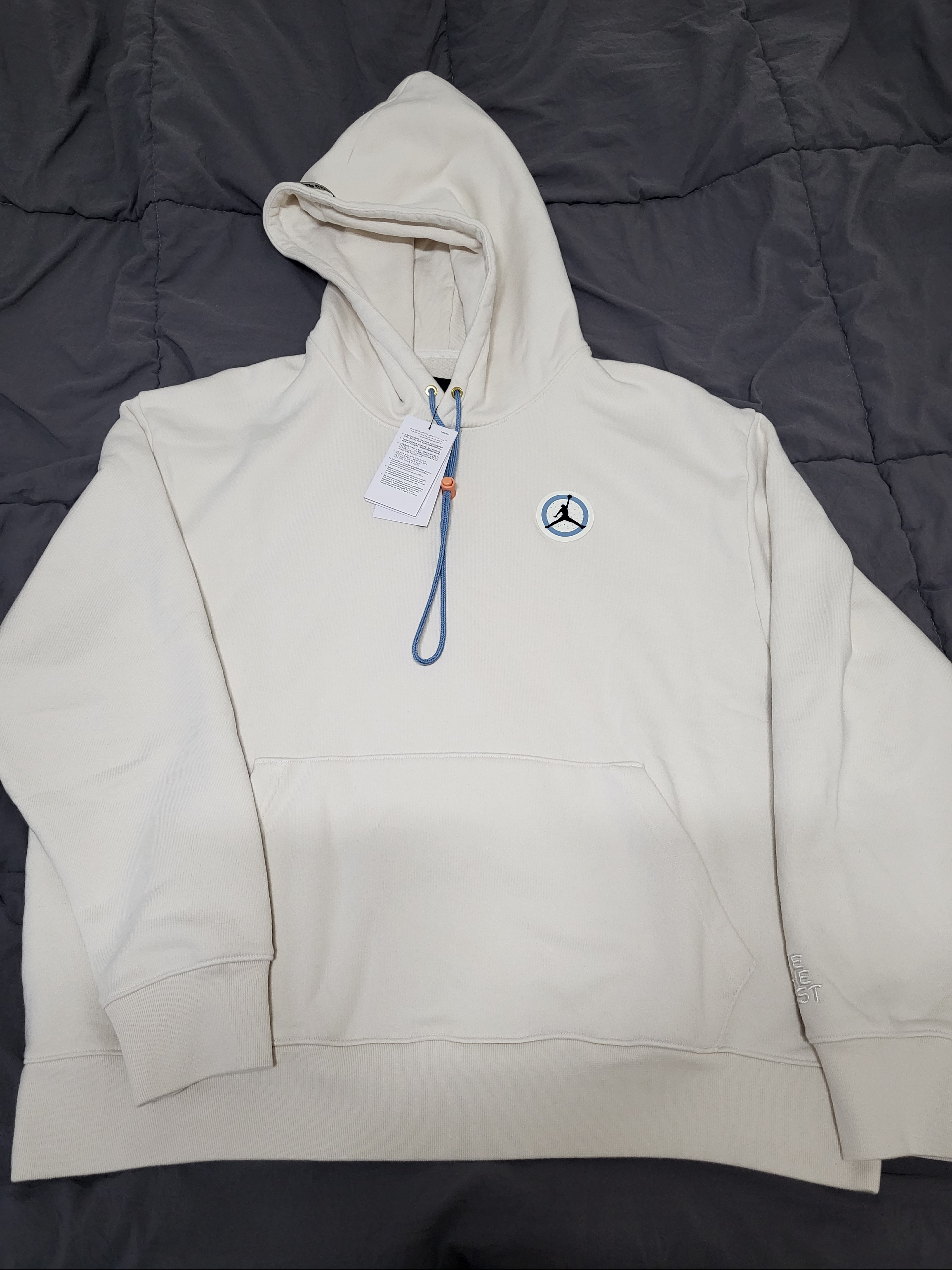 Jordan x DJ Khaled Hoodie Phantom - Asia, Nike NRG Solo Swoosh Fleece Shorts Black - Asia 착용 스타일 - 5