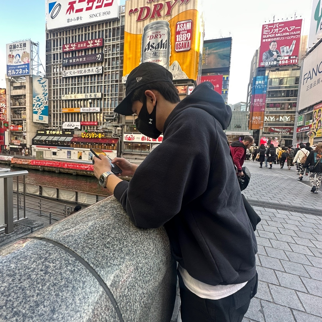Essentials The Core Collection Hoodie Stretch Limo 착용 스타일