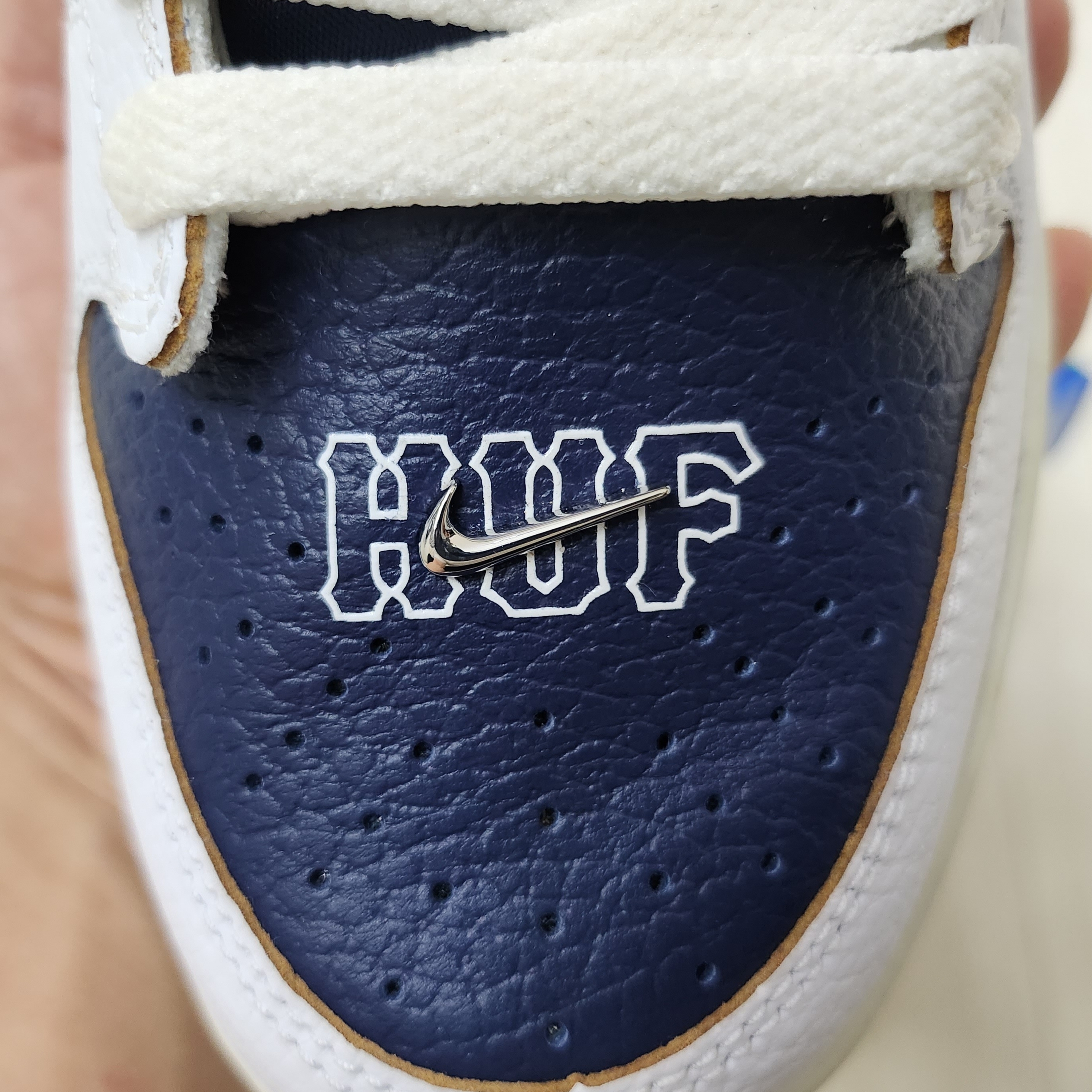 Nike x HUF SB Dunk Low New York 착용 스타일 - 4