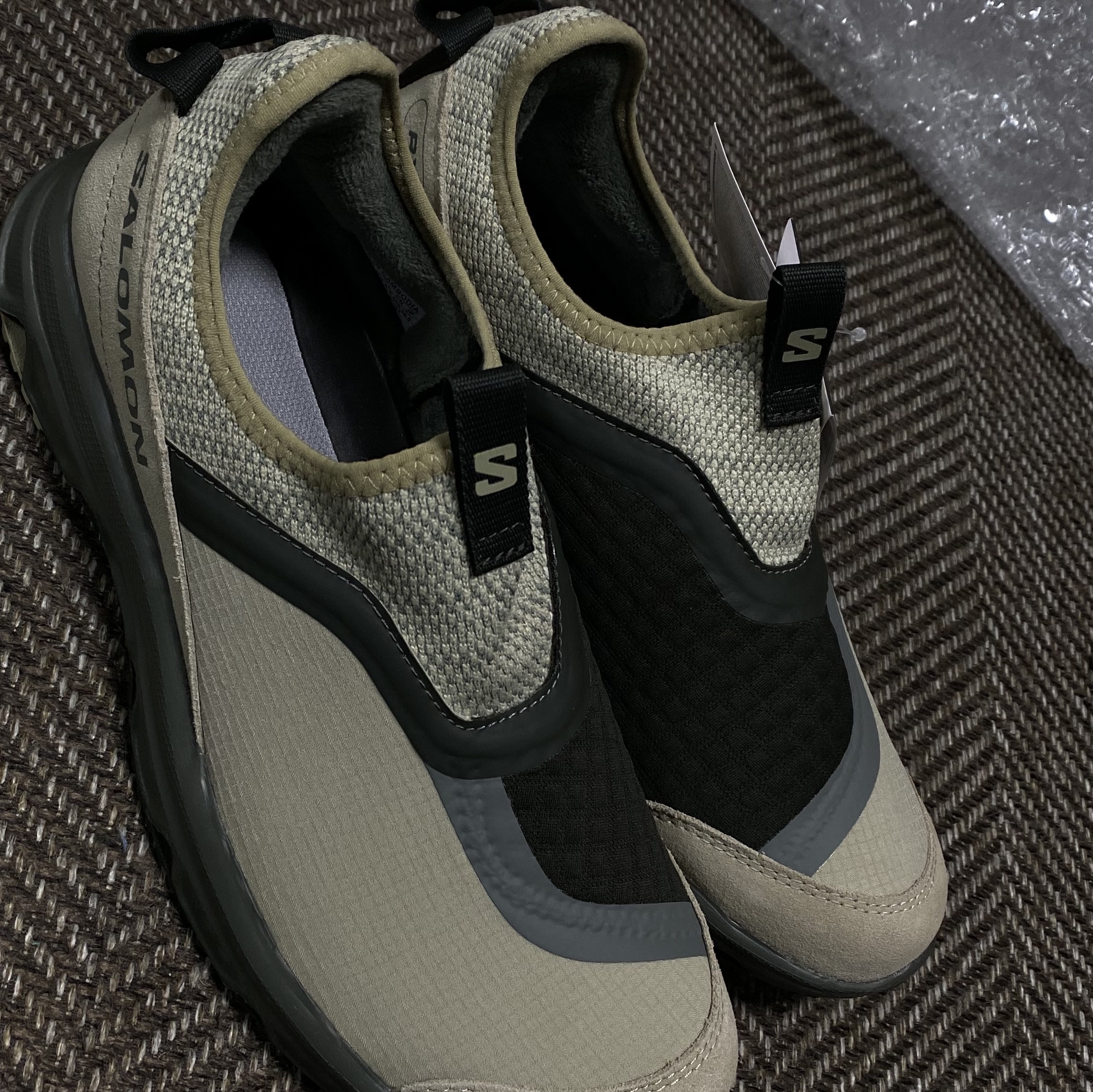 Salomon RX Snug Moss Gray 착용 스타일 - 3