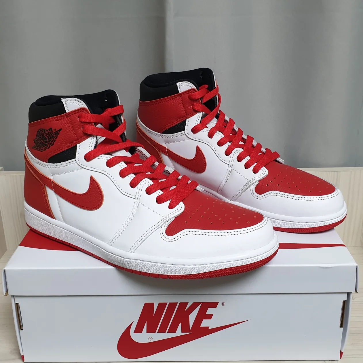 Jordan 1 Retro High OG Heritage, Jordan 1 Retro High OG Bred Toe 착용 스타일 - 2