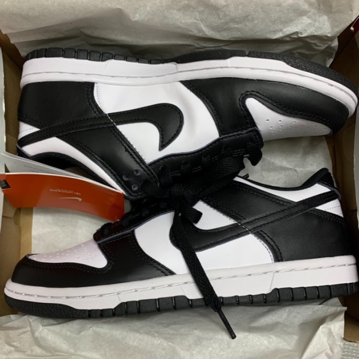 (GS) Nike Dunk Low Black 착용 스타일