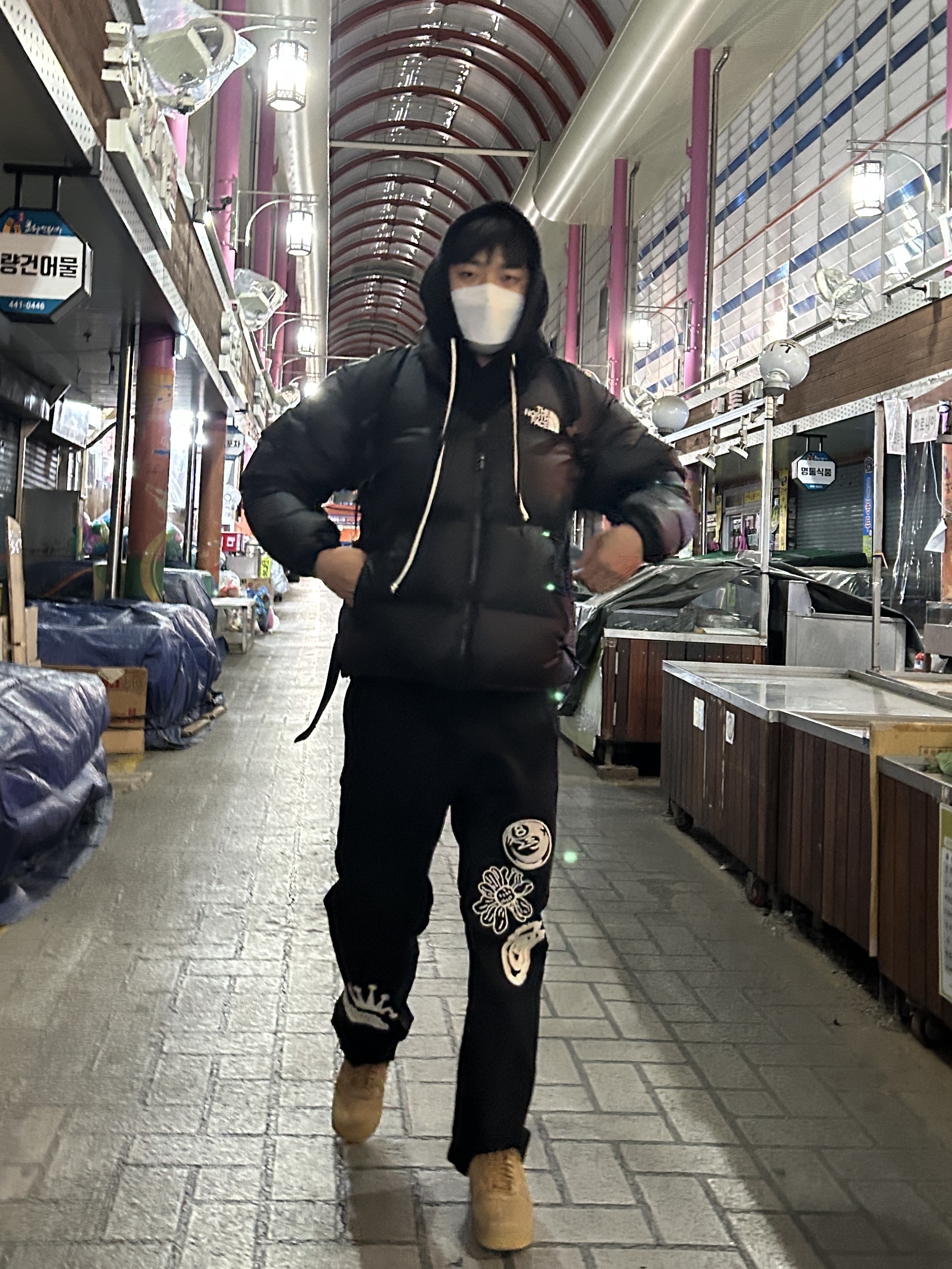 Stussy Noma Icon Beach Pants Washed Black, Nike Air Force 1 '07 WB Flax 착용 스타일 - 1