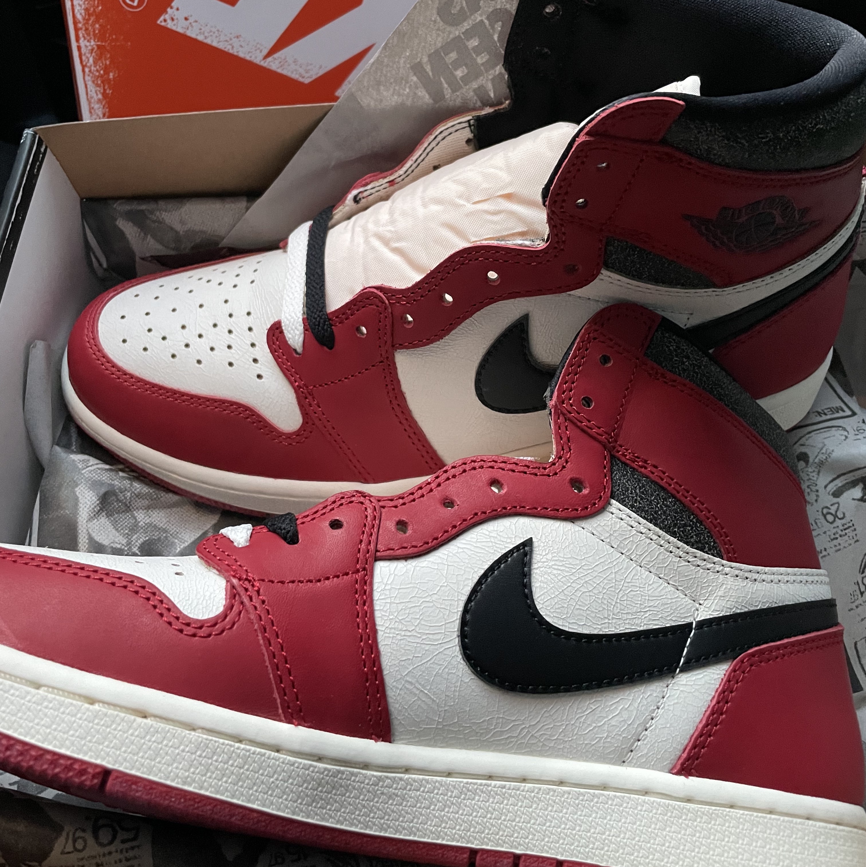 Jordan 1 Retro High OG Chicago 2022 착용 스타일 - 3
