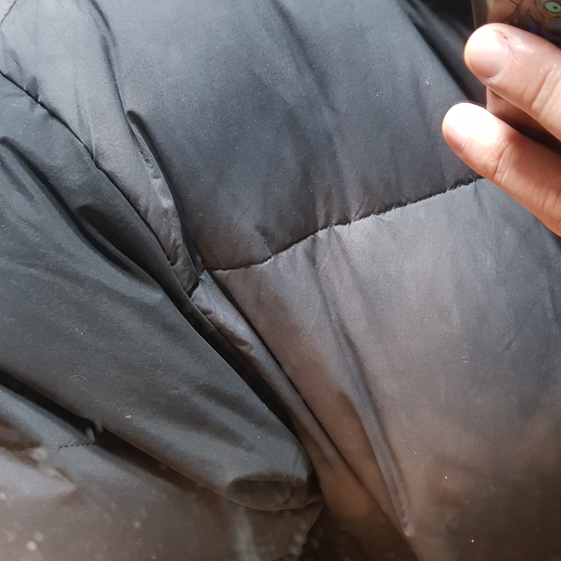 Stussy Recycled Nylon Down Puffer Vintage Black 착용 스타일