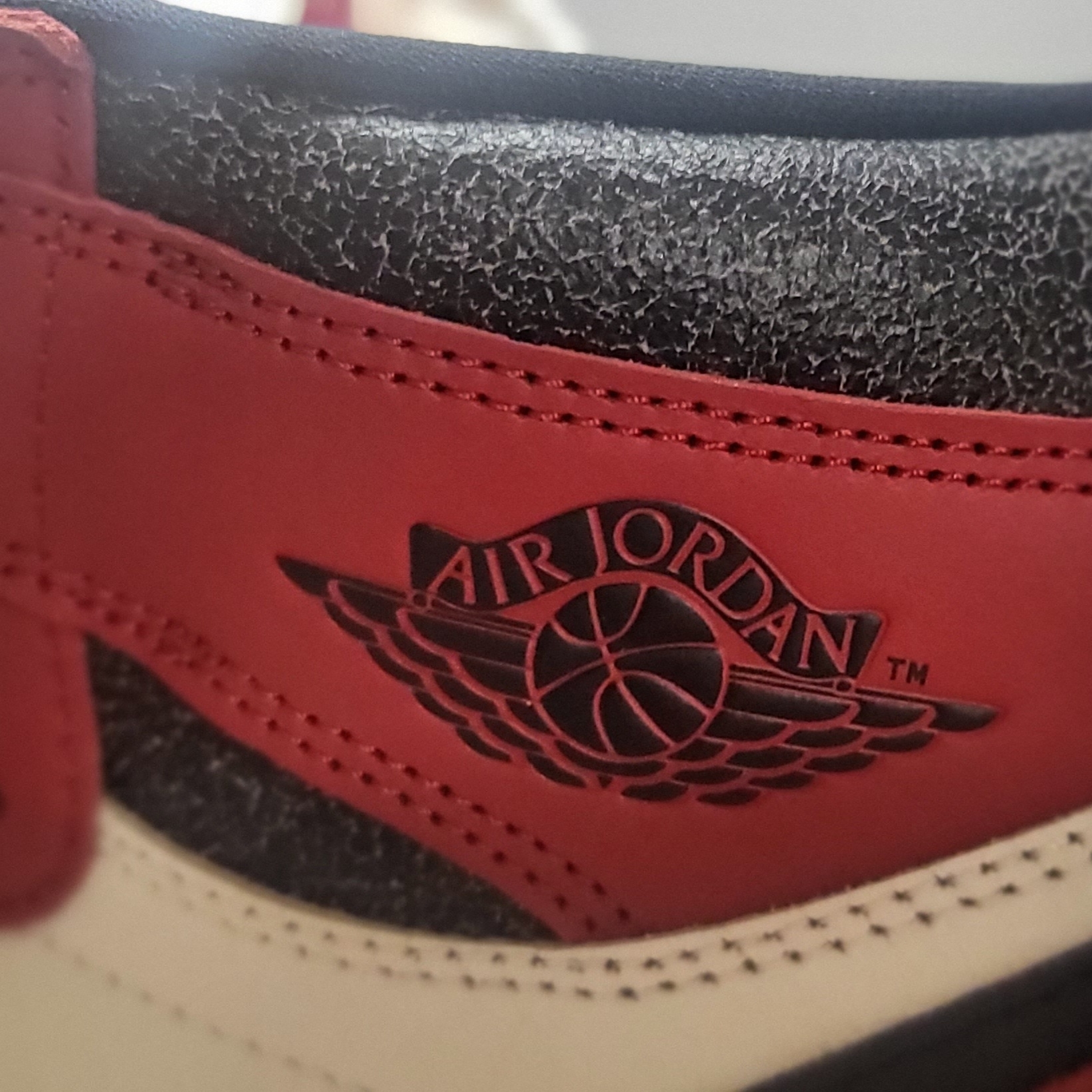Jordan 1 Retro High OG Chicago 2022 착용 스타일 - 3