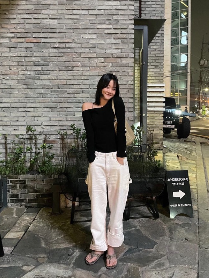 get shopping with me🛍️님의 스타일