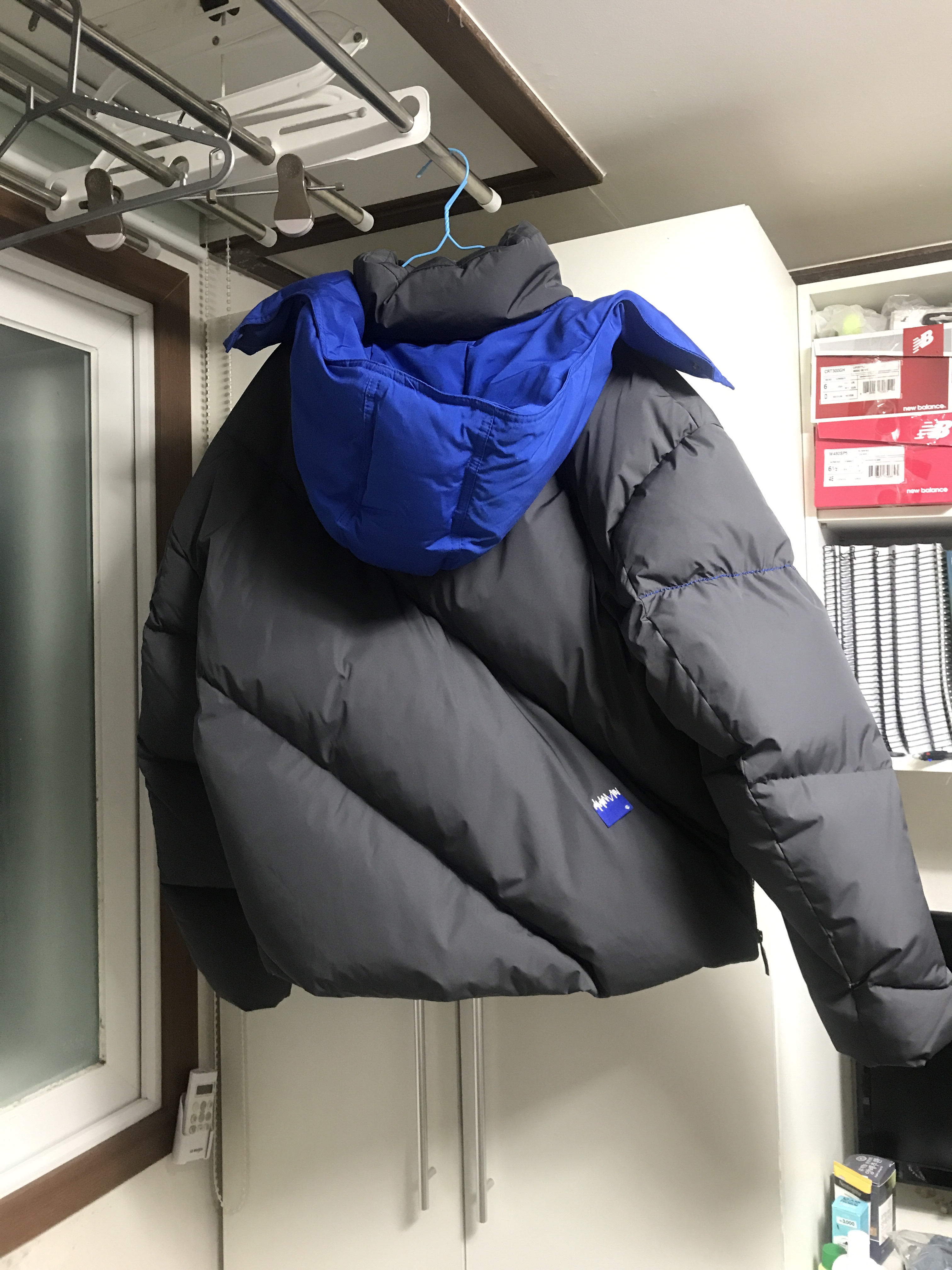 Zara x Ader Error Oversize Puffer Jacket Grey 착용 스타일 - 3
