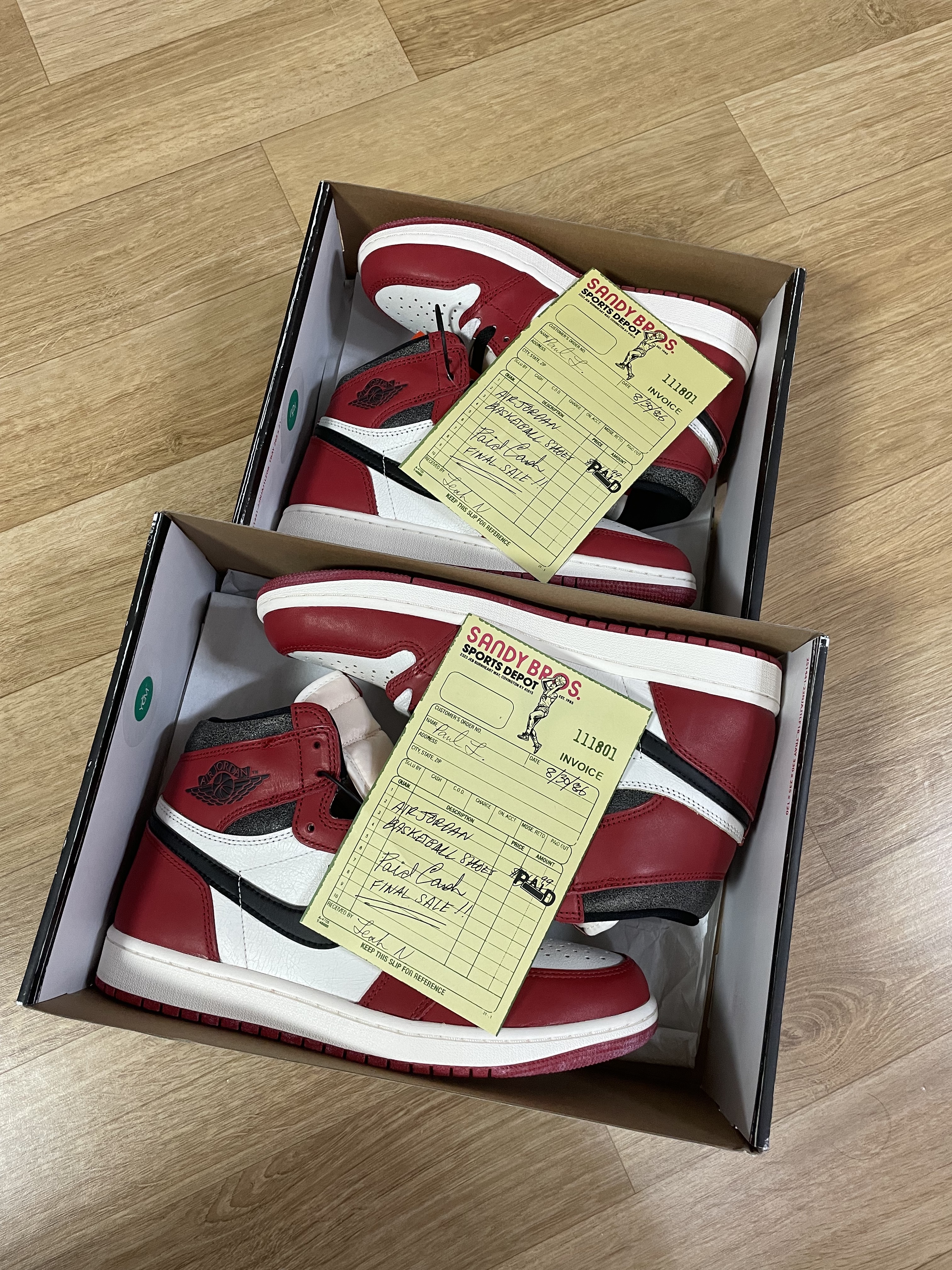 Jordan 1 Retro High OG Chicago 2022, (GS) Jordan 1 Retro High OG Chicago 2022 착용 스타일 - 2