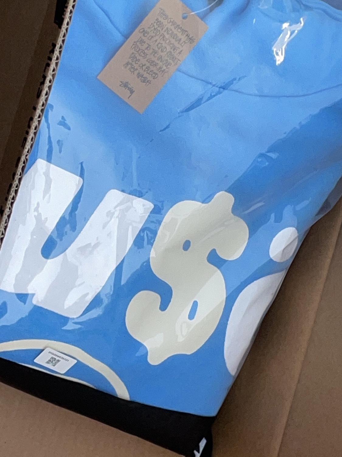 (GS) Jordan 1 Mid SE White Washed Teal, Stussy x Cactus Plant Flea Market 8 Ball Pigment Dyed Hoodie Blue 착용 스타일 - 3
