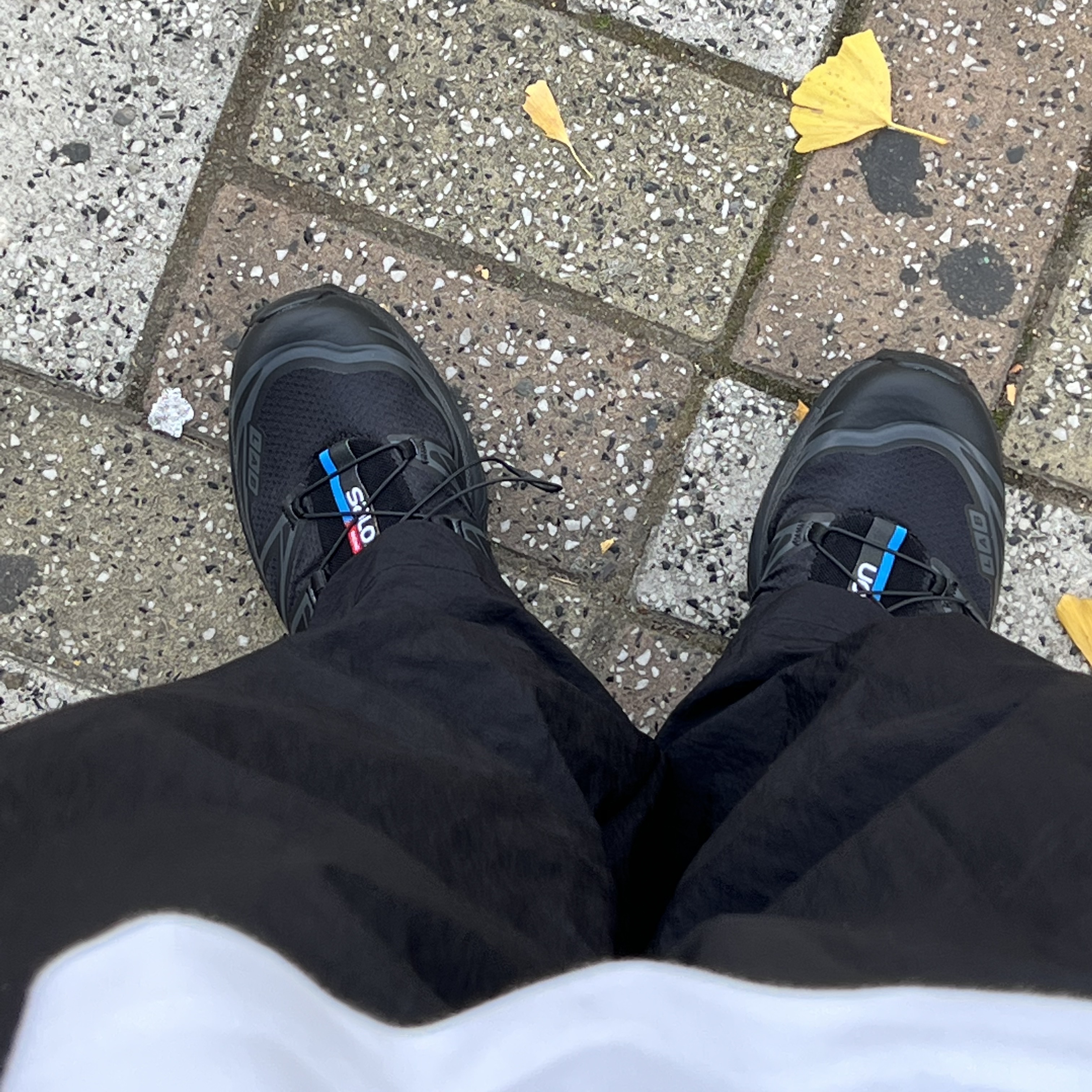 Salomon XT-6 ADV Black 착용 스타일