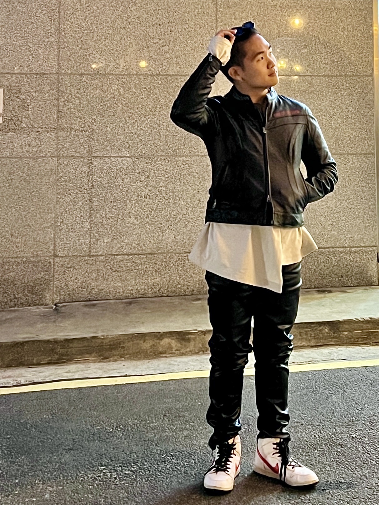 Gentle Monster Ghost 01 Black 착용 스타일 - 2