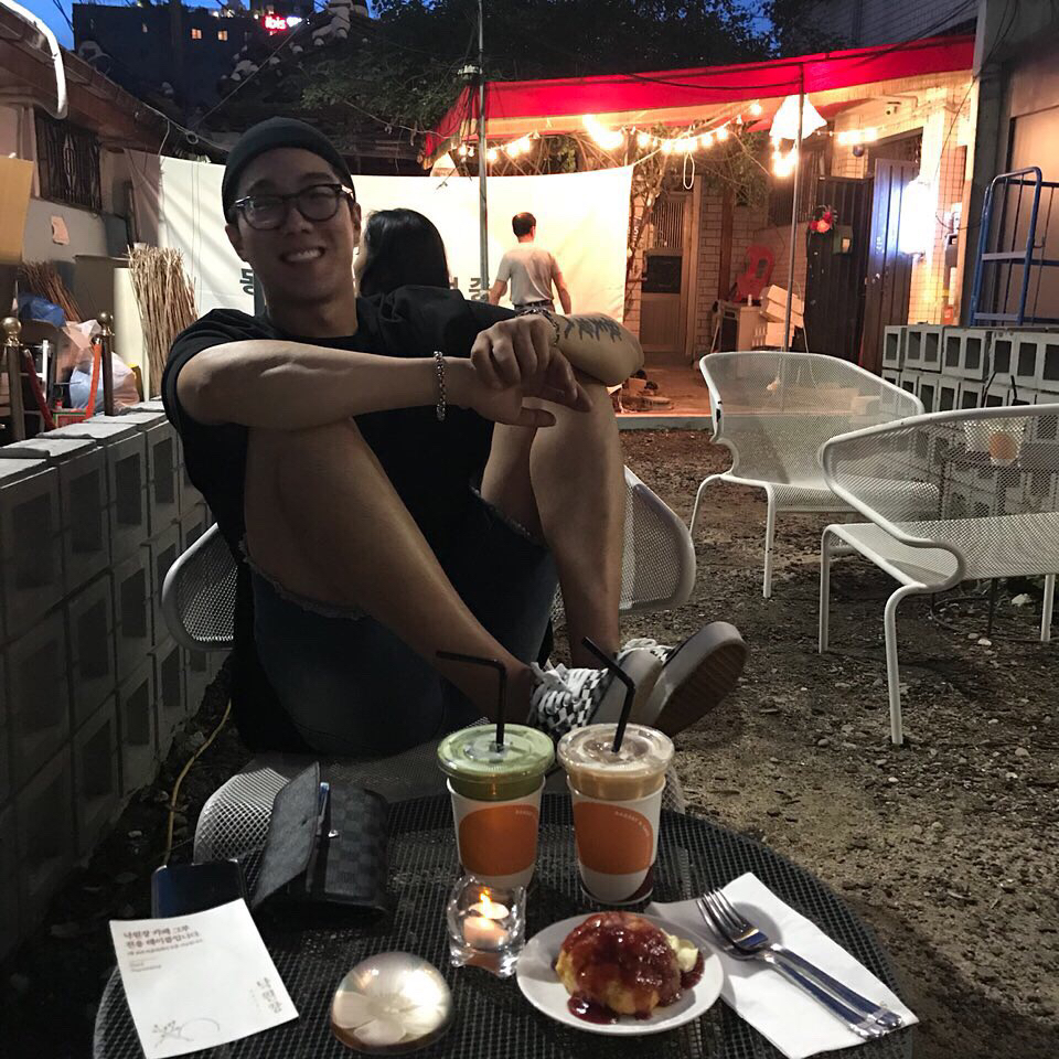 KREAM 프로필 이미지