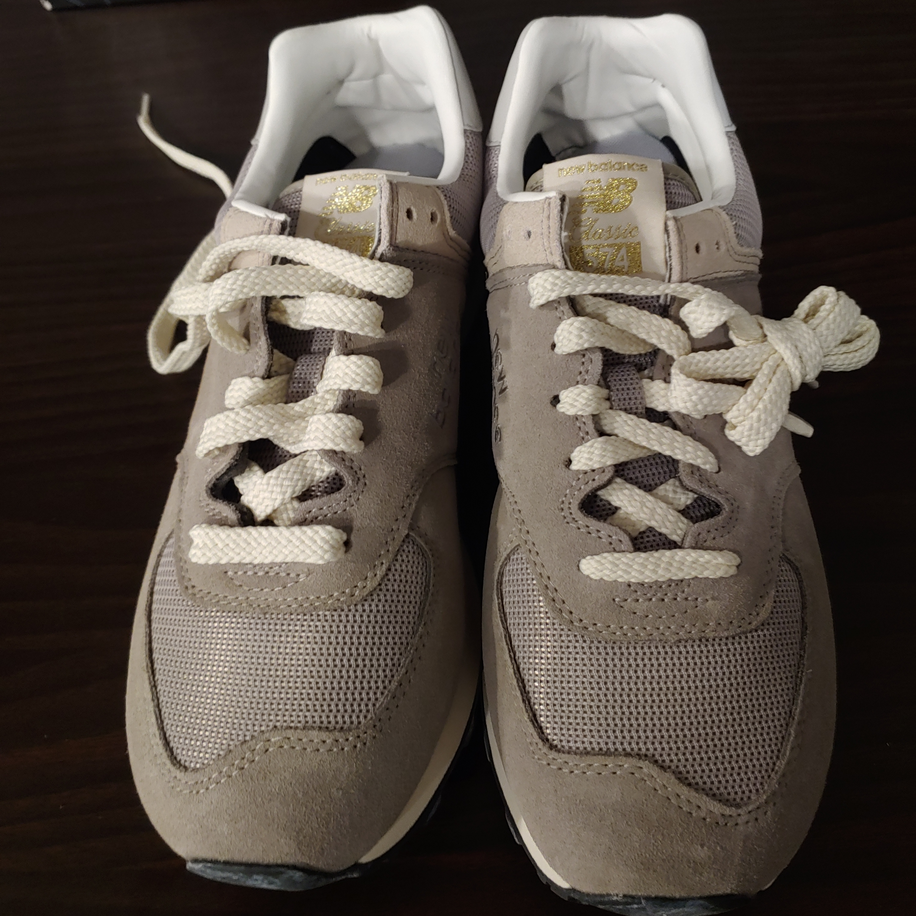 New Balance 574 Grey Day 착용 스타일 - 1