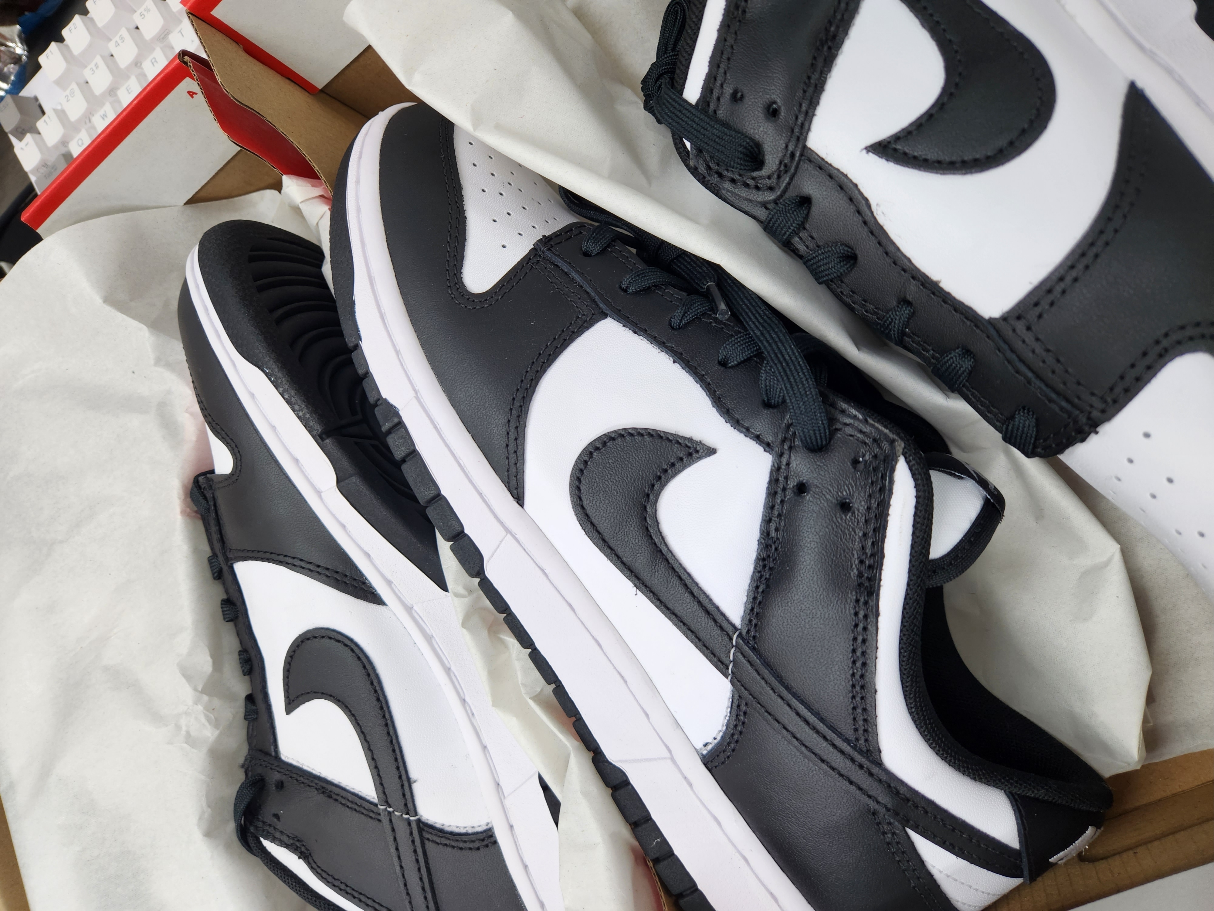 Nike Dunk Low Retro Black 착용 스타일