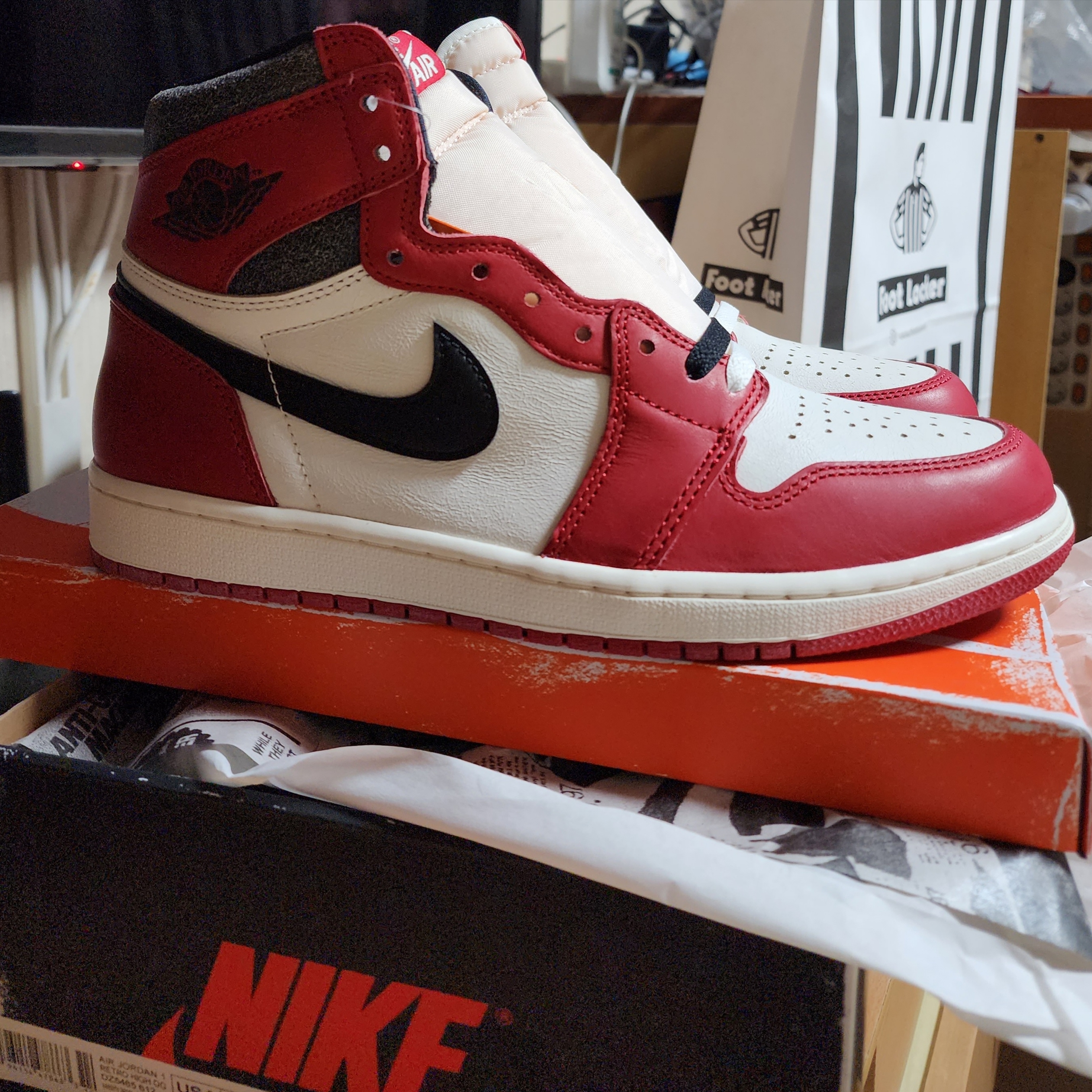 Jordan 1 Retro High OG Chicago 2022 착용 스타일 - 3