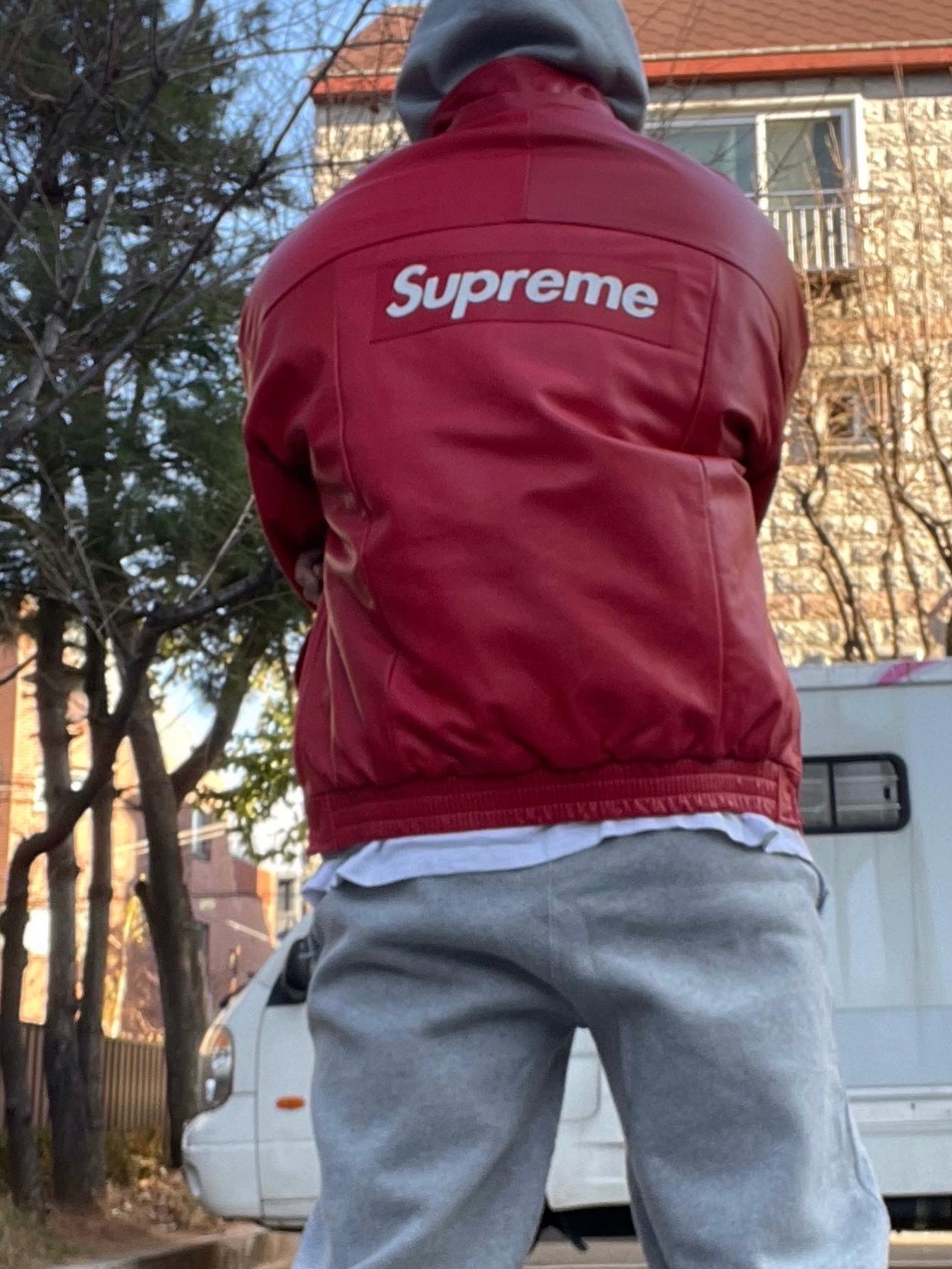 Supreme x Nike Leather Anorak Red - 19FW, Jordan 1.5 Retro Chicago 2015 착용 스타일 - 5