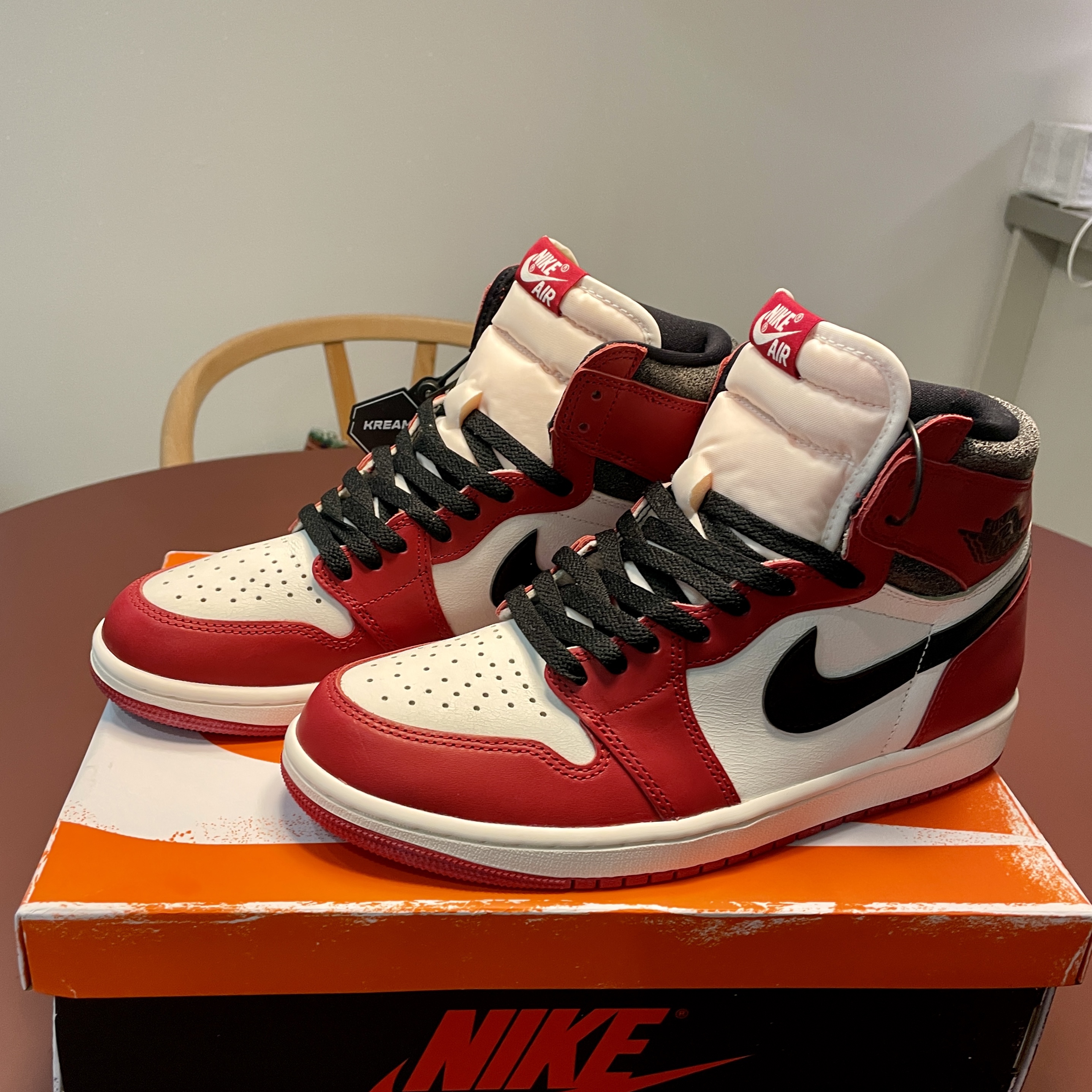 Jordan 1 Retro High OG Chicago 2022 착용 스타일 - 2