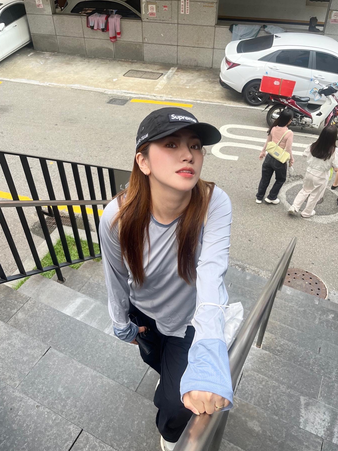Supreme Military Camp Cap Black - 22SS, Asics x I4P Gel-1130 Glacier Grey Mink 착용 스타일 - 2