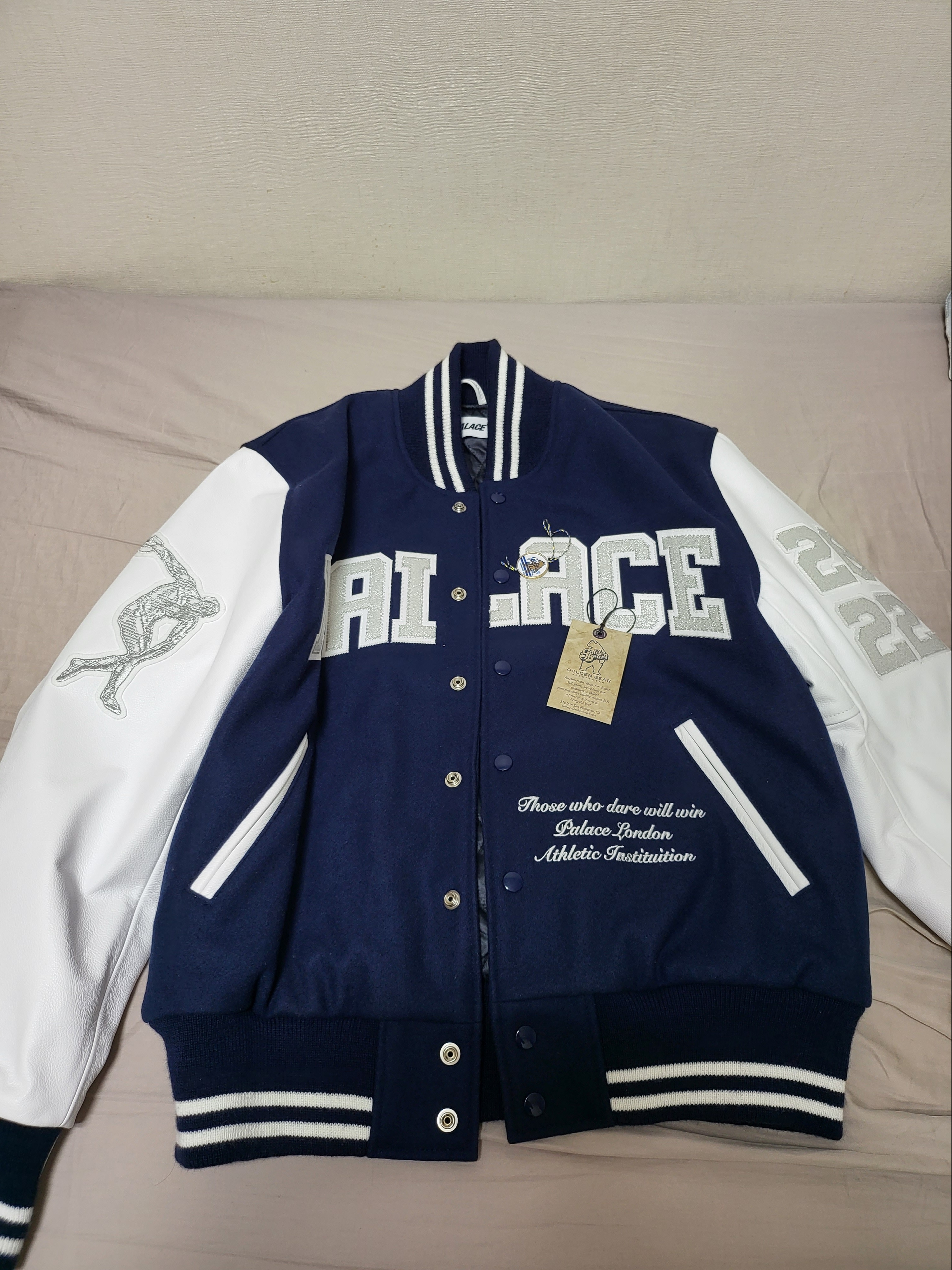 Palace Greek Varsity Jacket Blue - 22FW, Stussy Overdyed Zip Hoodie Grey Heather 2021 착용 스타일 - 2