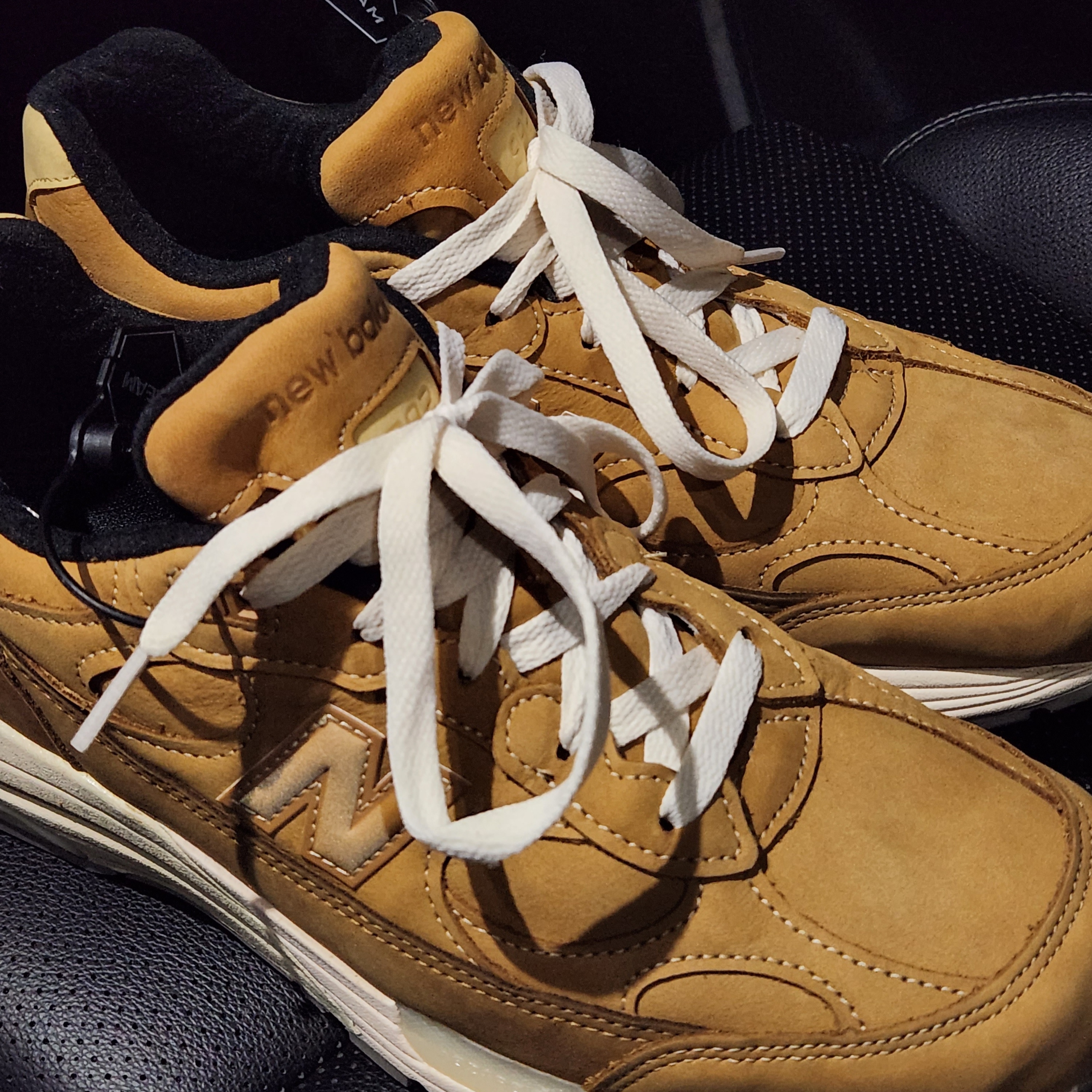 New Balance 992 Made in USA Brown 착용 스타일