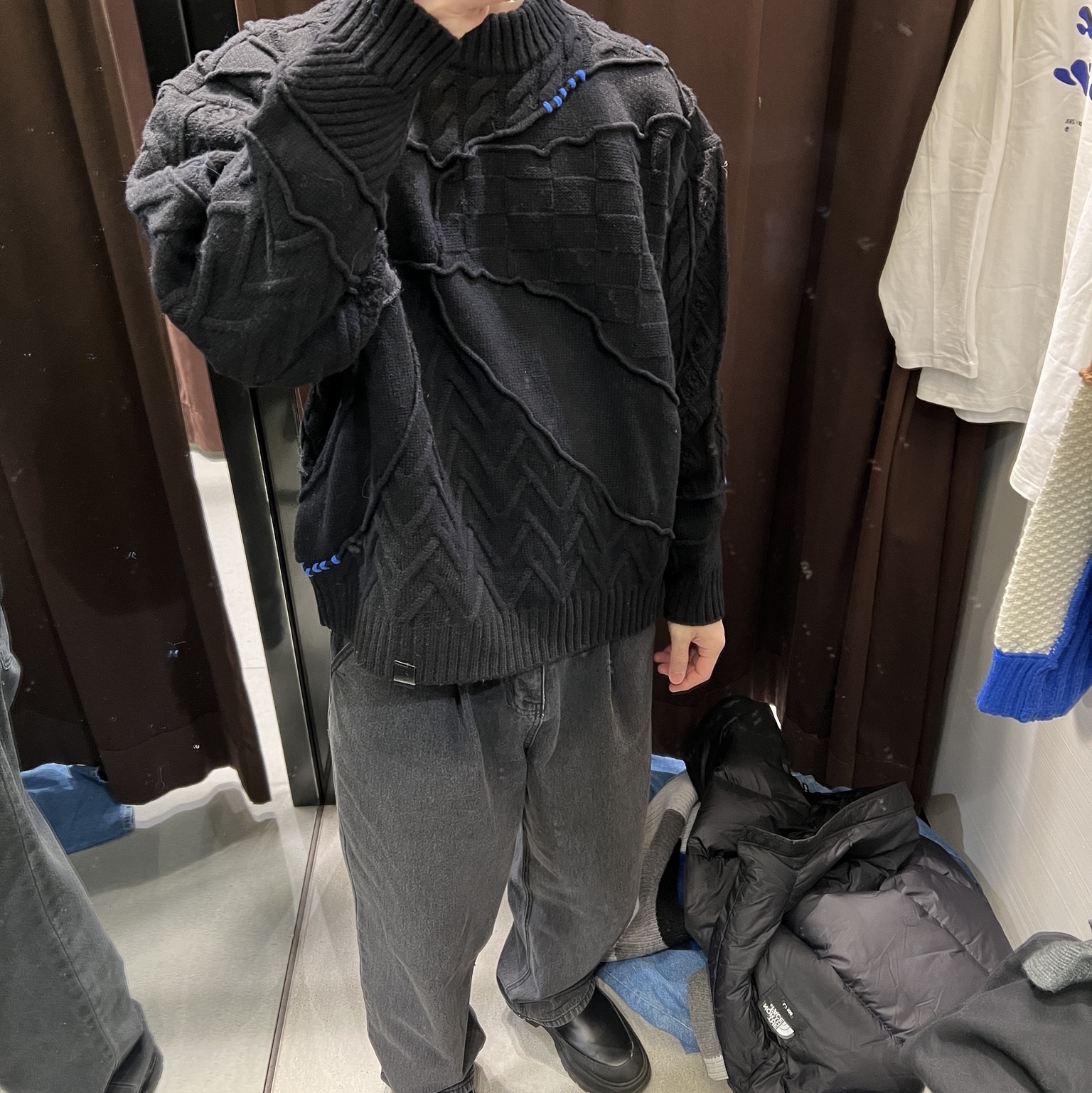 Zara x Ader Error Patchwork Oversize Knit Sweater Multicolor, Zara x Ader Error Patchwork Oversize Knit Sweater Black 착용 스타일 - 2
