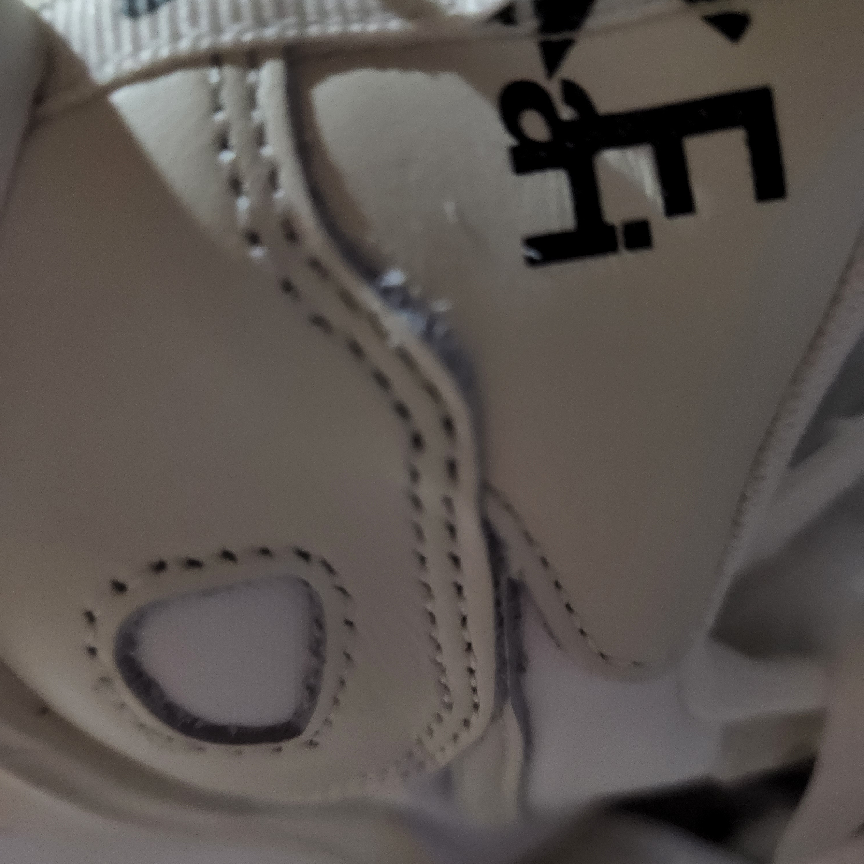 Nike x Sacai VaporWaffle White and Gum 착용 스타일