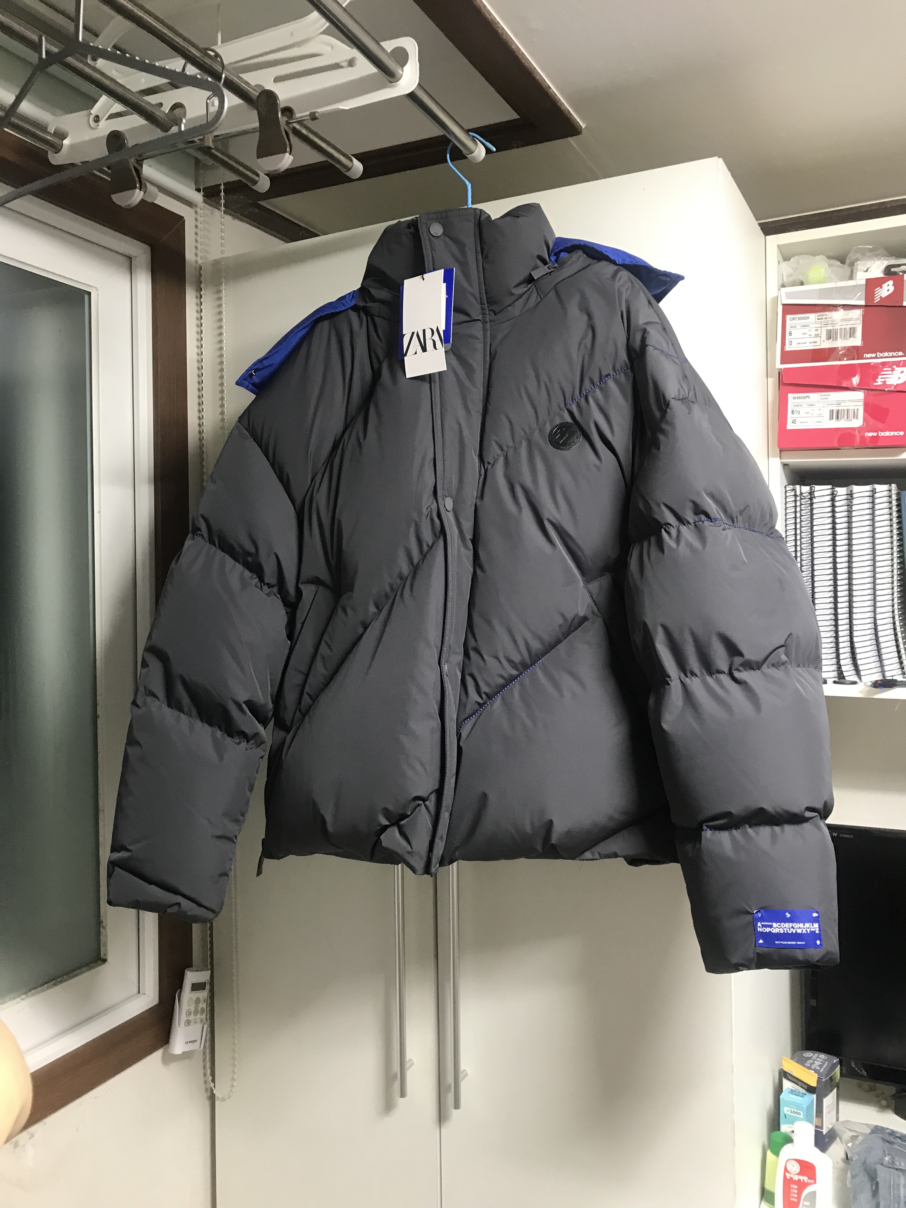 Zara x Ader Error Oversize Puffer Jacket Grey 착용 스타일 - 2
