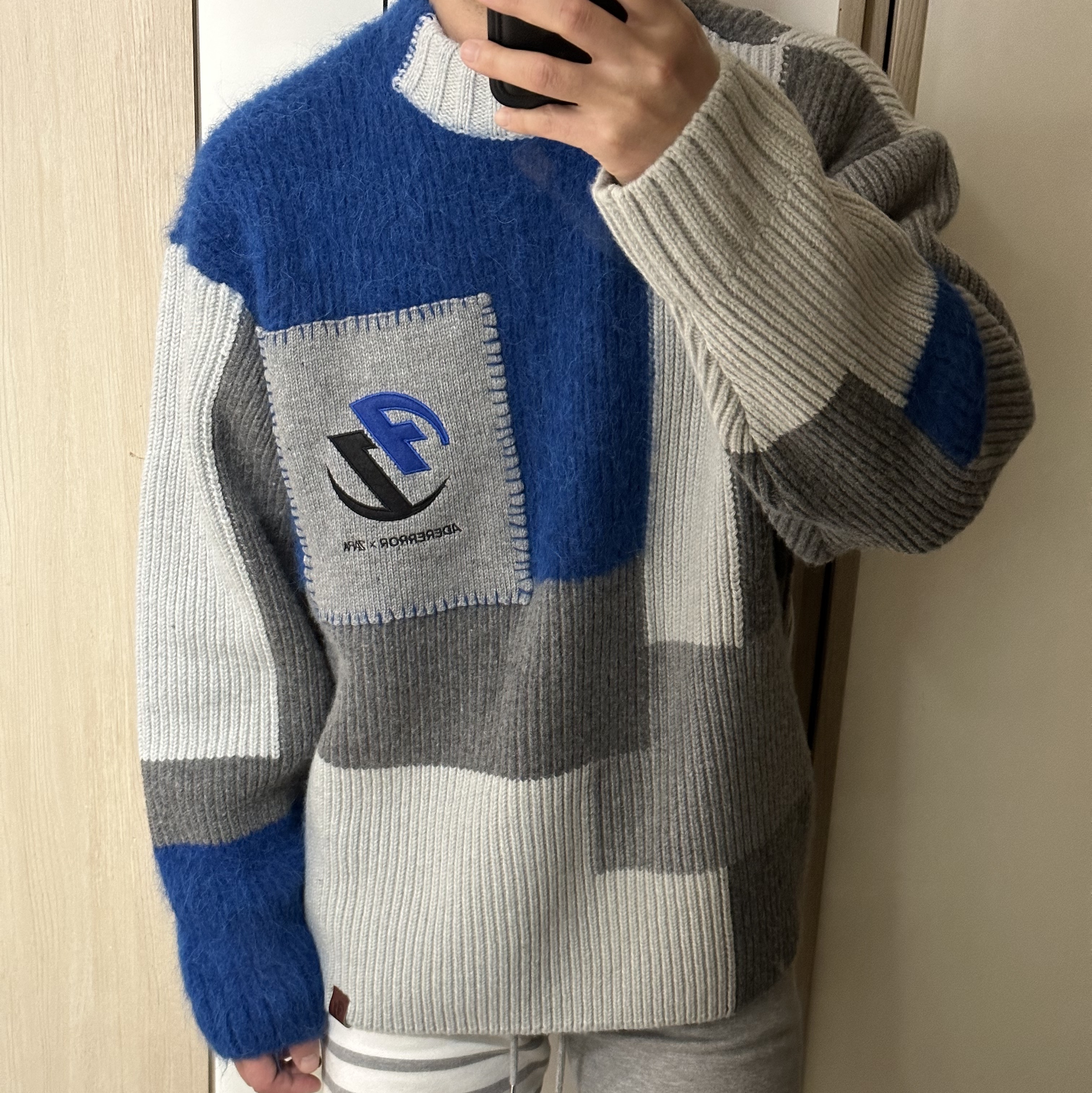 Zara x Ader Error Patchwork Oversize Knit Sweater Multicolor 착용 스타일 - 1