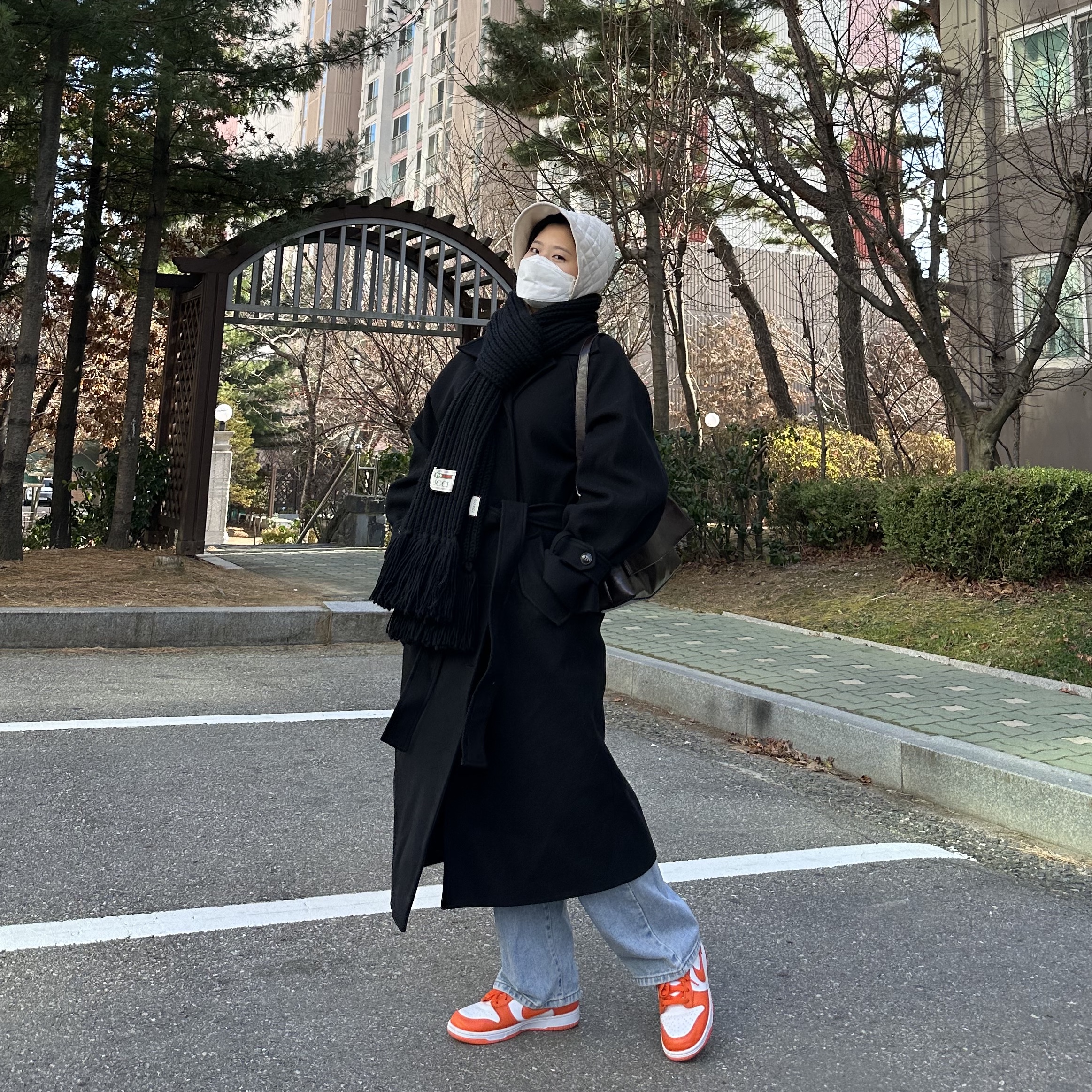 Nike Dunk Low SP Syracuse 2022 착용 스타일 - 4