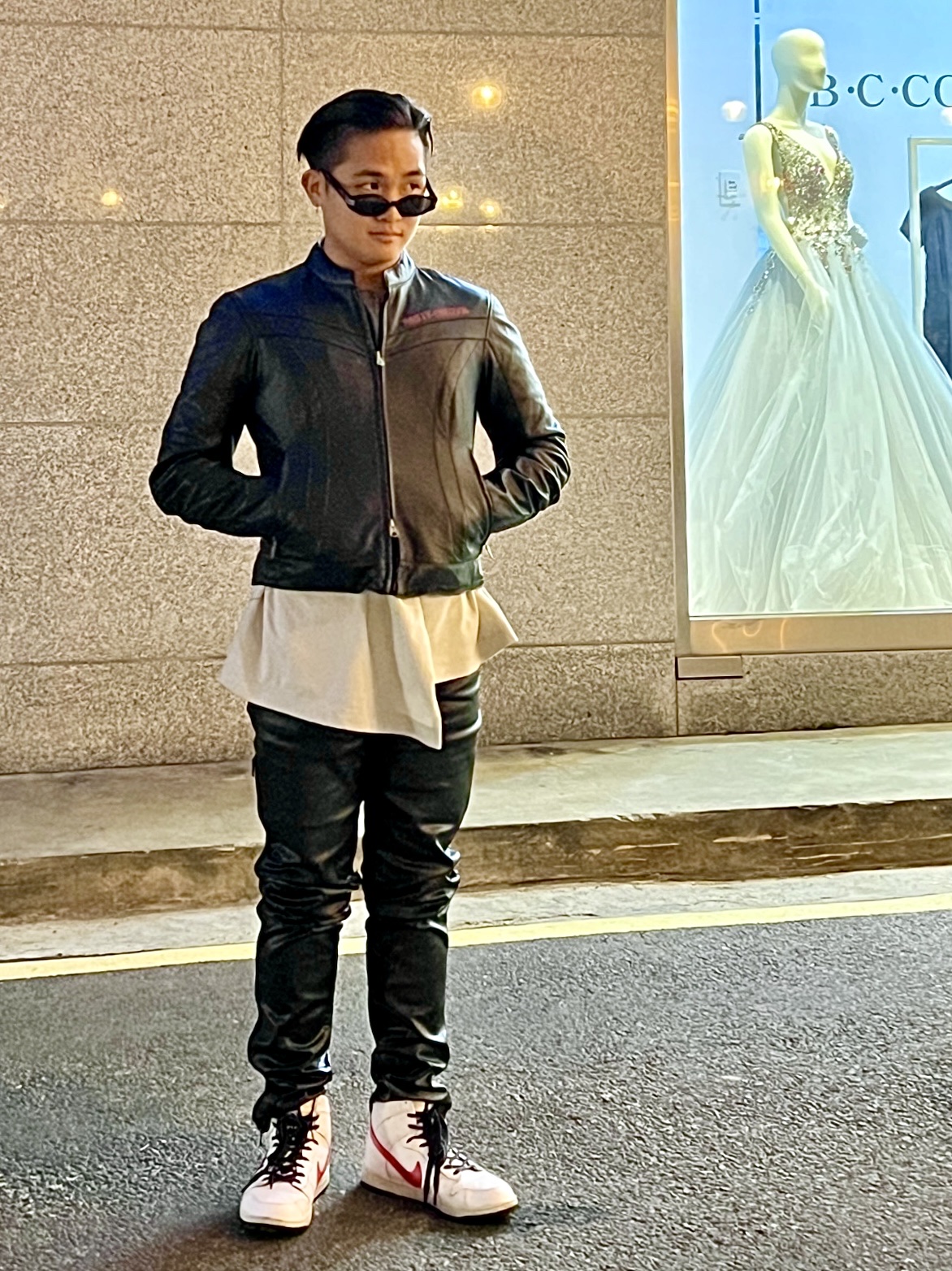 Gentle Monster Ghost 01 Black 착용 스타일 - 1