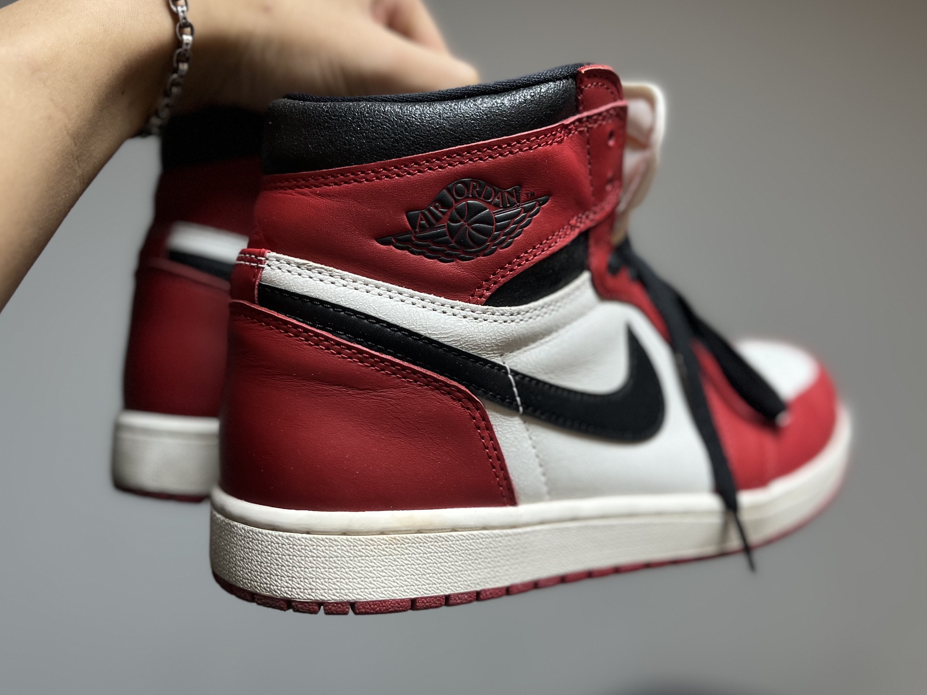 Jordan 1 Retro High OG Chicago 2022 착용 스타일 - 1