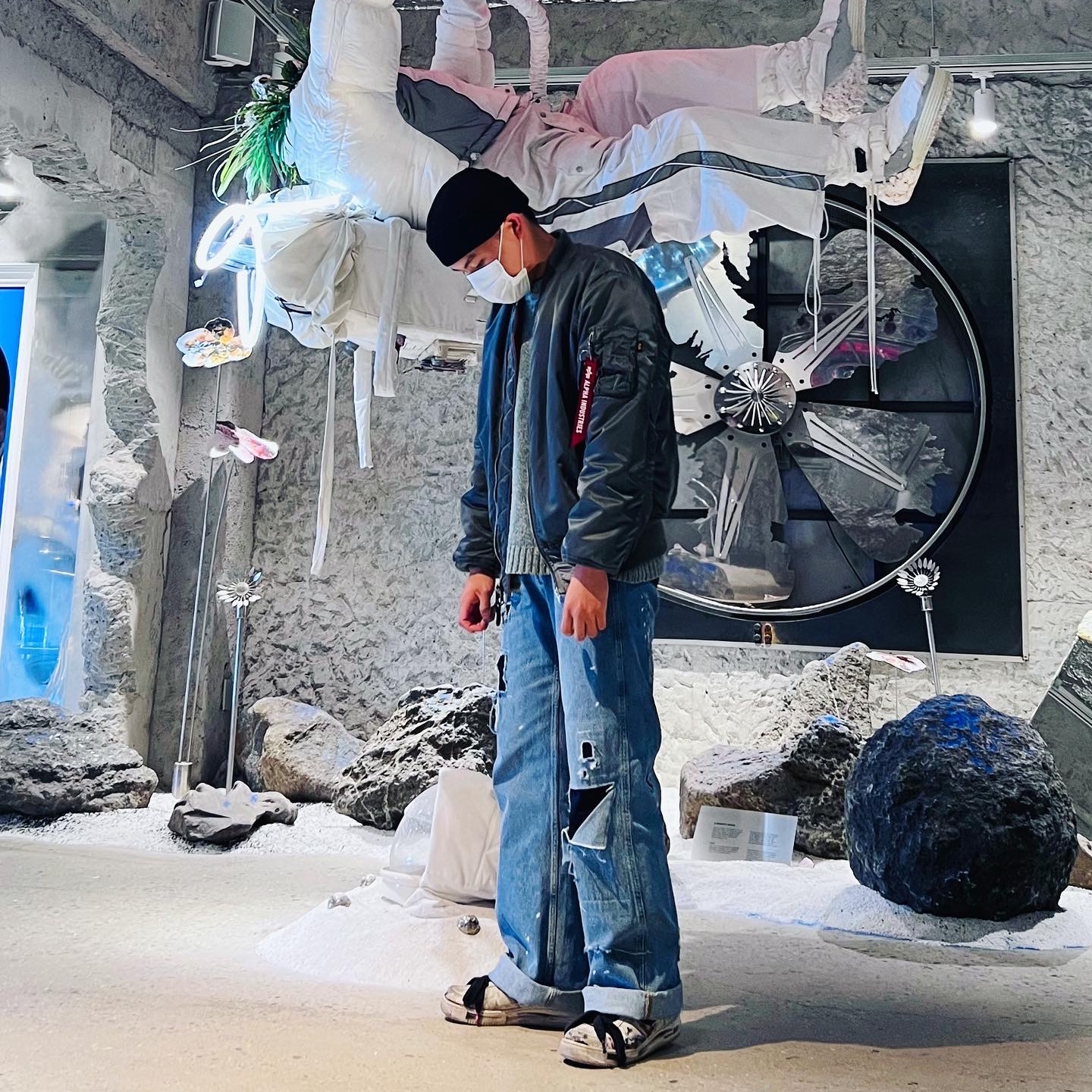 Zara x Ader Error Patchwork Jeans Blue, Nike x Peaceminusone Air Force 1 Low Para-Noise 2.0 착용 스타일