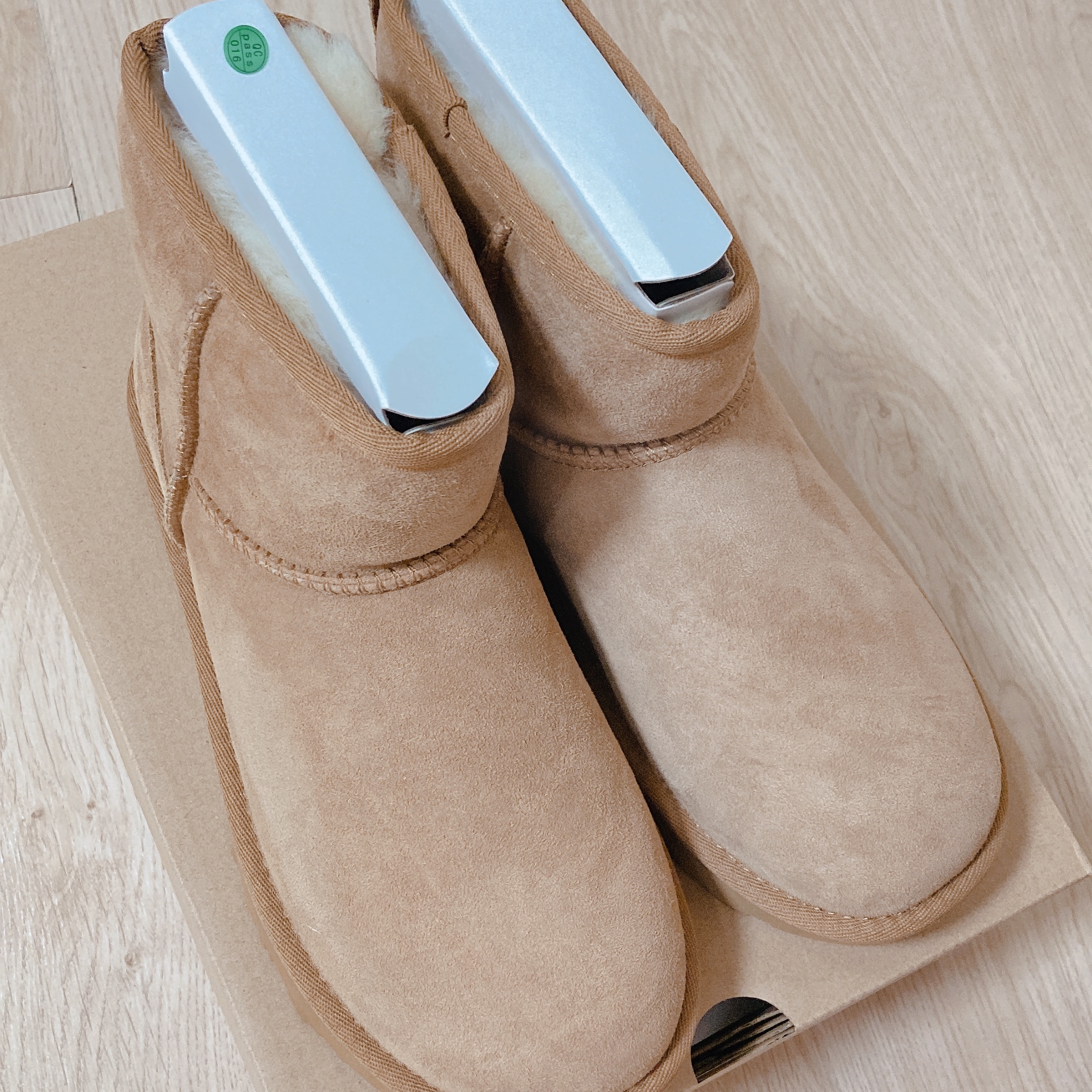 (W) UGG Classic Mini II Boots Chestnut 착용 스타일 - 1