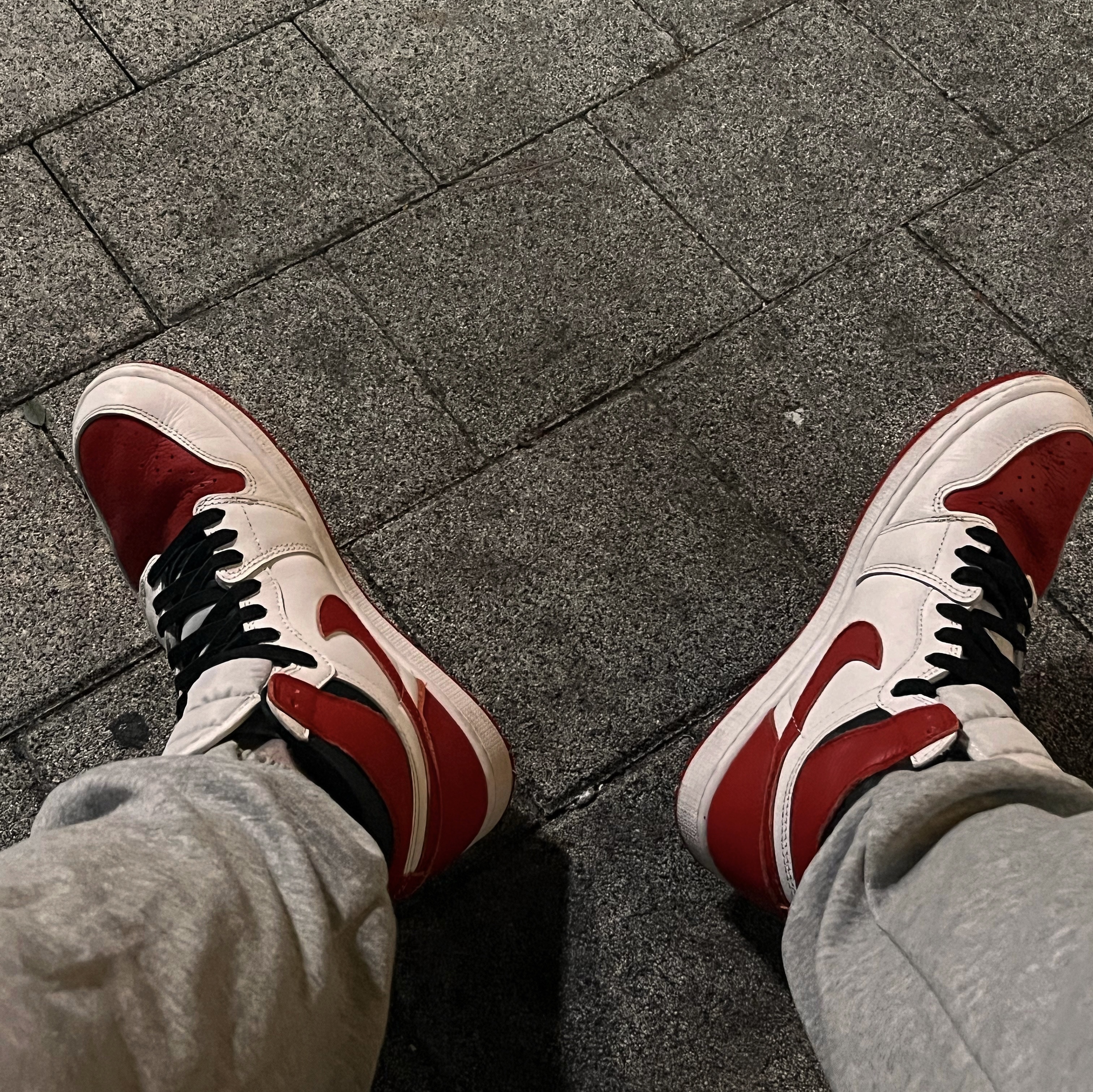 Jordan 1 Retro High OG Heritage 착용 스타일