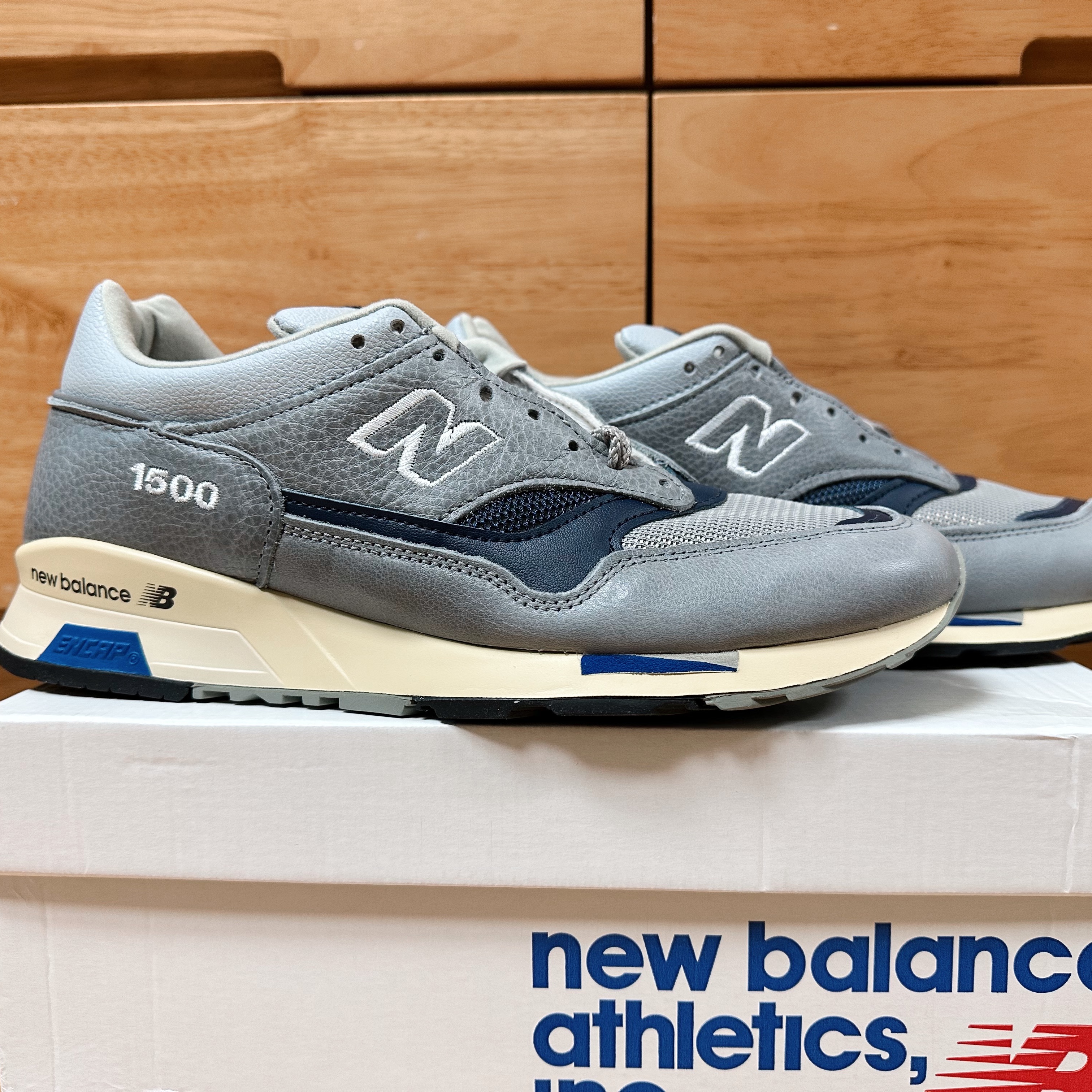 New Balance 1500 Made in UK 40th Anniversary Grey Blue 착용 스타일 - 3