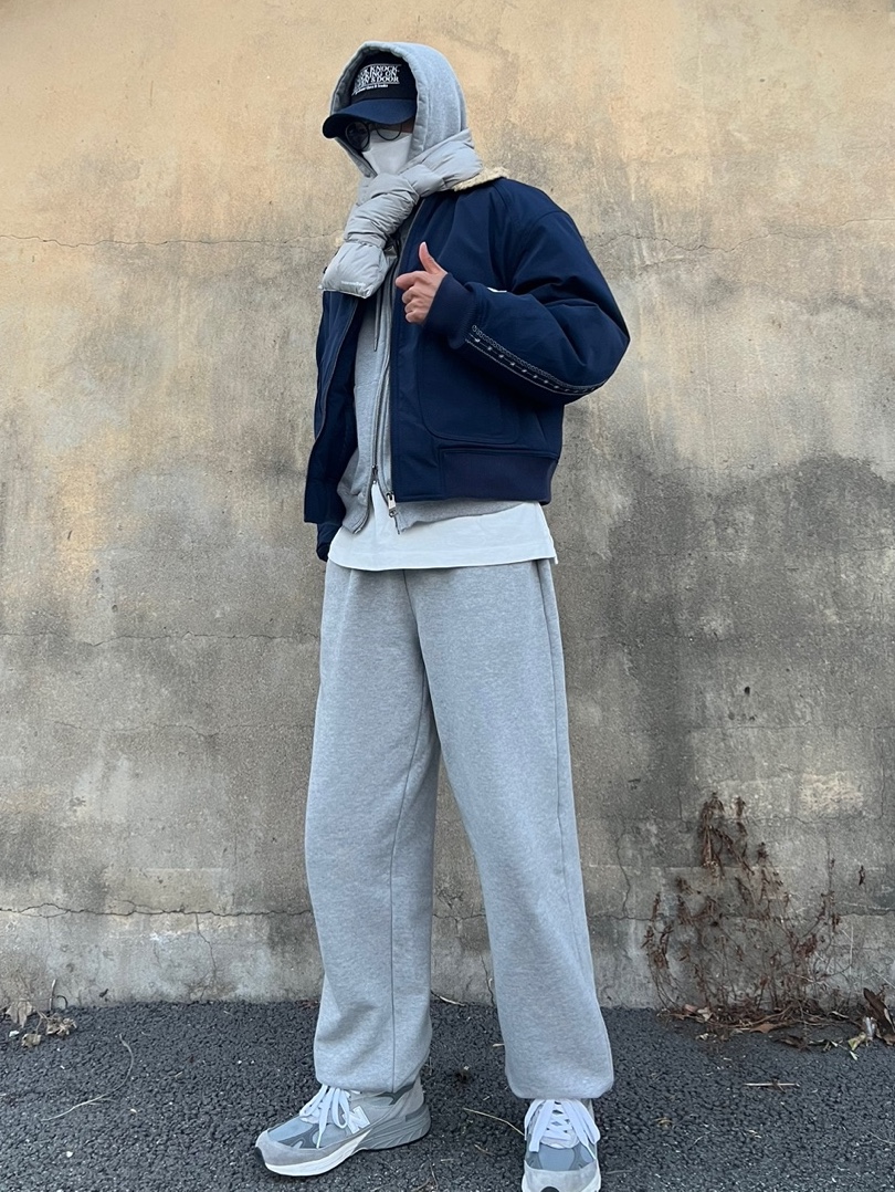 New Balance 993 Made in USA Grey - D Standard, Ader Error Wegon Jumper Navy 착용 스타일