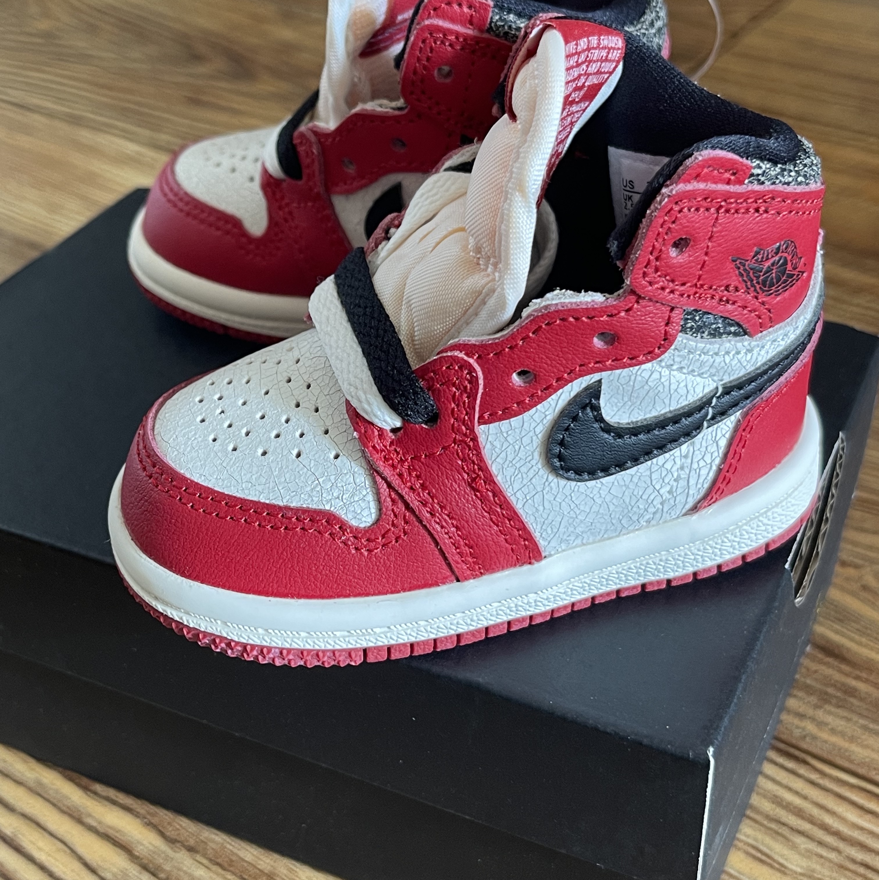 (TD) Jordan 1 Retro High OG Chicago 2022 착용 스타일 - 2