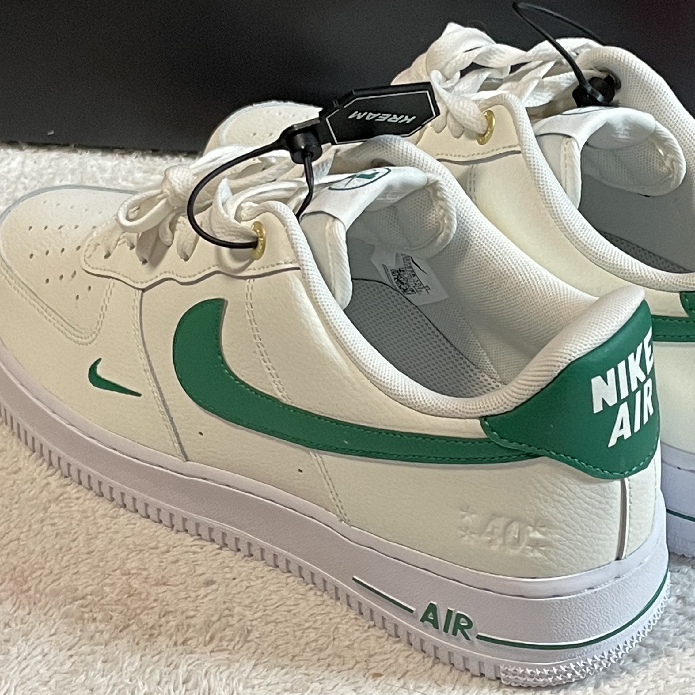 Nike Air Force 1 '07 LV8 40th Anniversary Join Forces Sail Malachite 착용 스타일 - 2