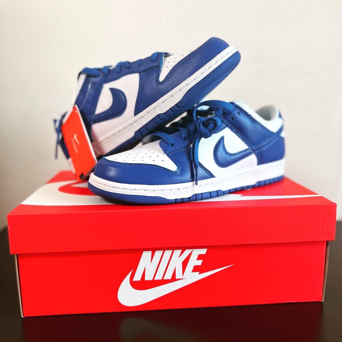 Nike Dunk Low SP Kentucky 2022, Jordan 1 Retro High OG Chicago 2022 착용 스타일 - 4