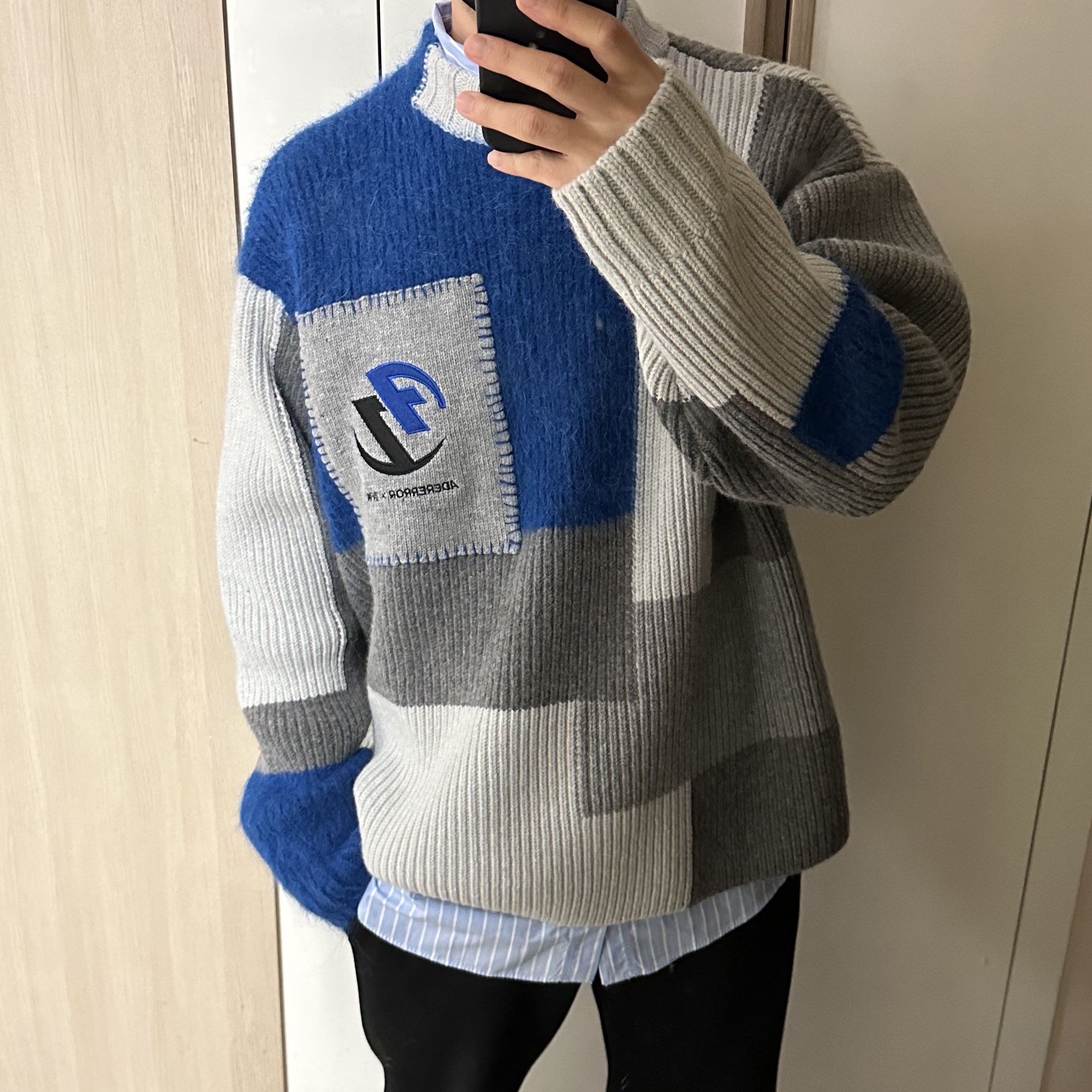 Zara x Ader Error Striped Poplin Shirt Stripe, Zara x Ader Error Patchwork Oversize Knit Sweater Multicolor 착용 스타일 - 2