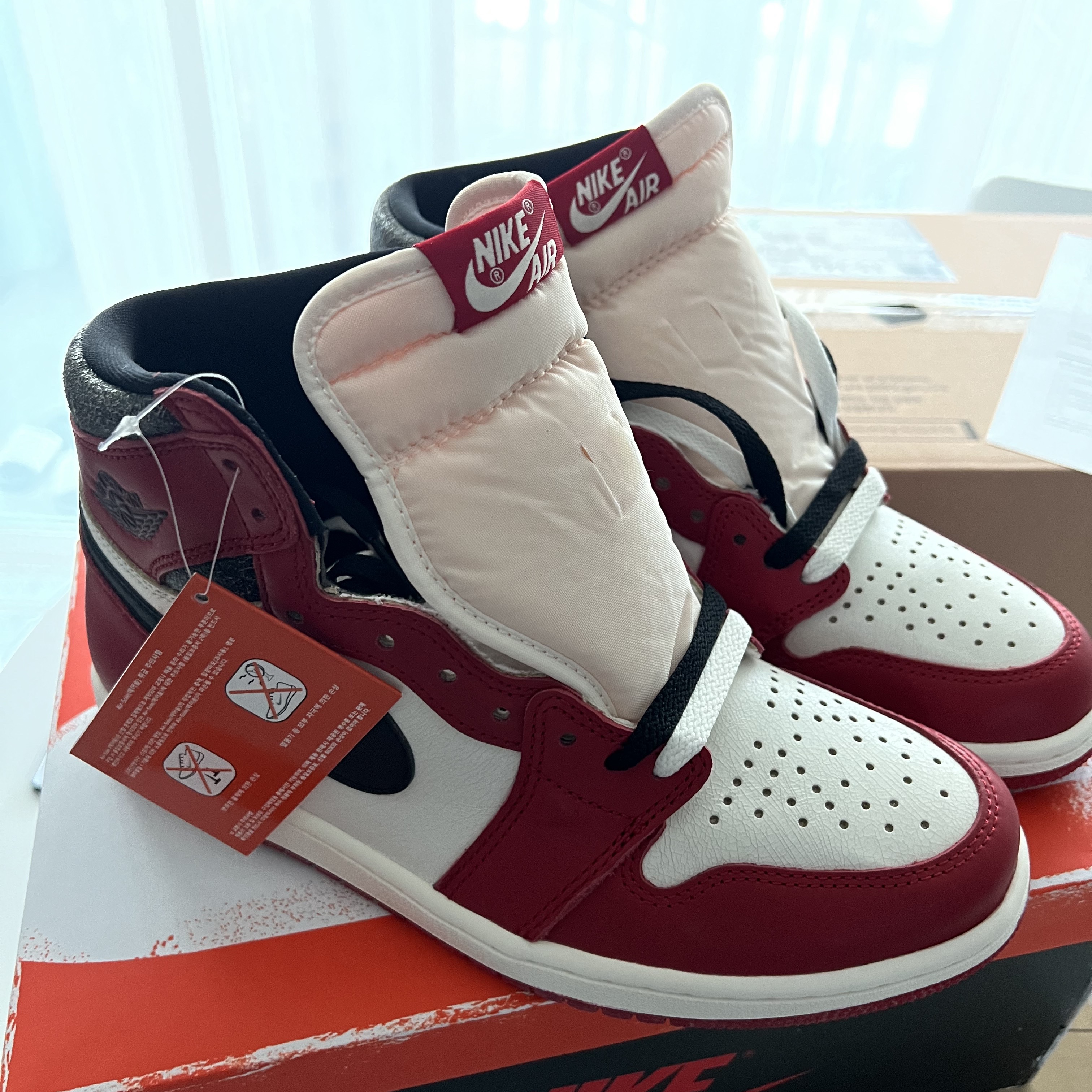 Jordan 1 Retro High OG Chicago 2022 착용 스타일 - 2