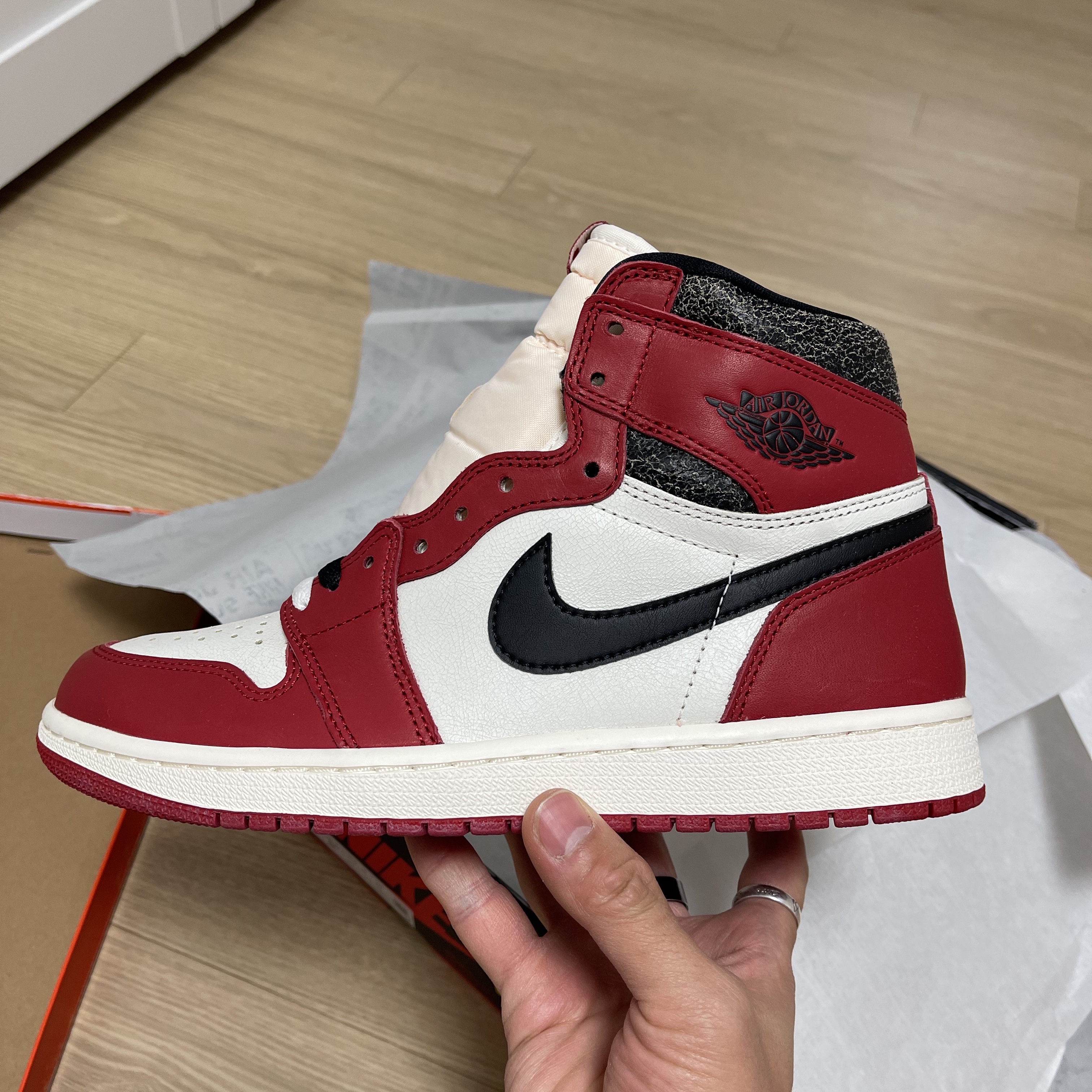 Jordan 1 Retro High OG Chicago 2022 착용 스타일 - 3
