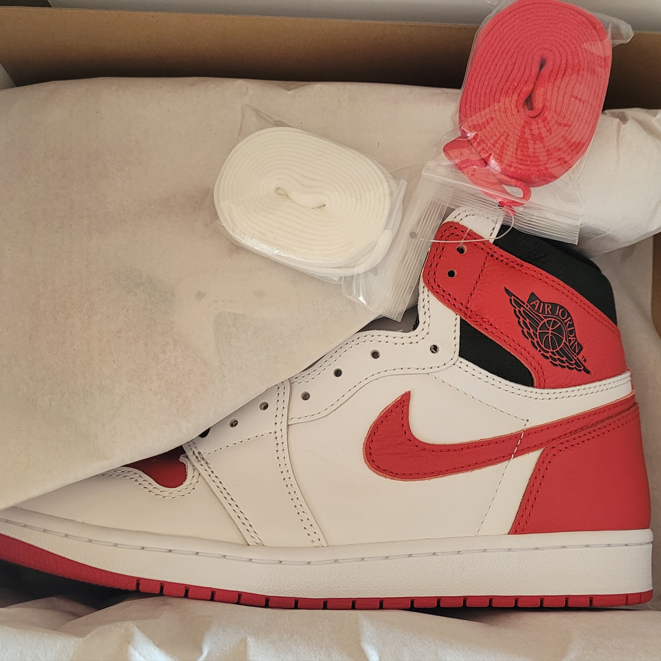 Jordan 1 Retro High OG Heritage 착용 스타일