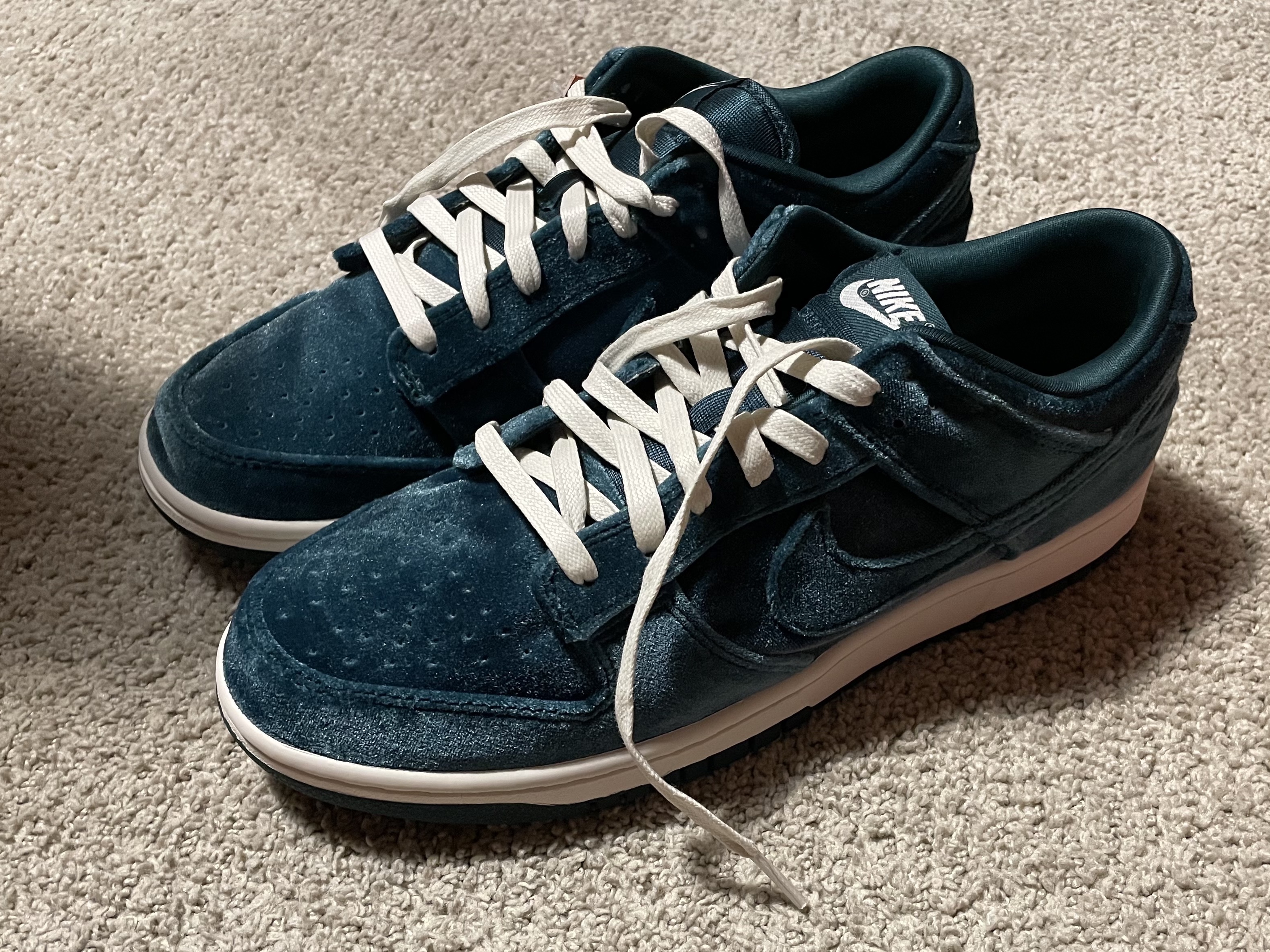 (W) Nike Dunk Low Atomic Teal 착용 스타일 - 1